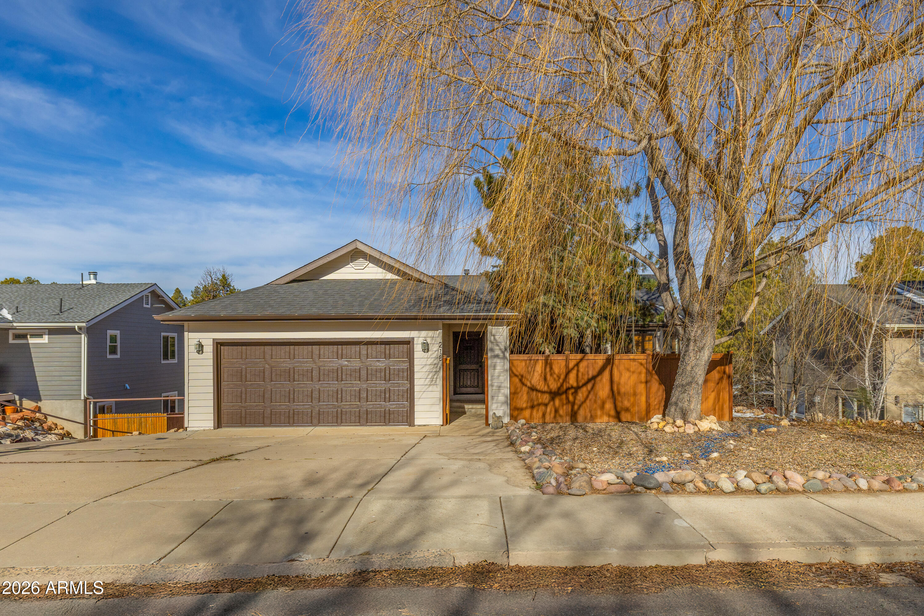 218 E Mohawk Drive, Flagstaff, AZ 86005 — Photo 1 of 29
