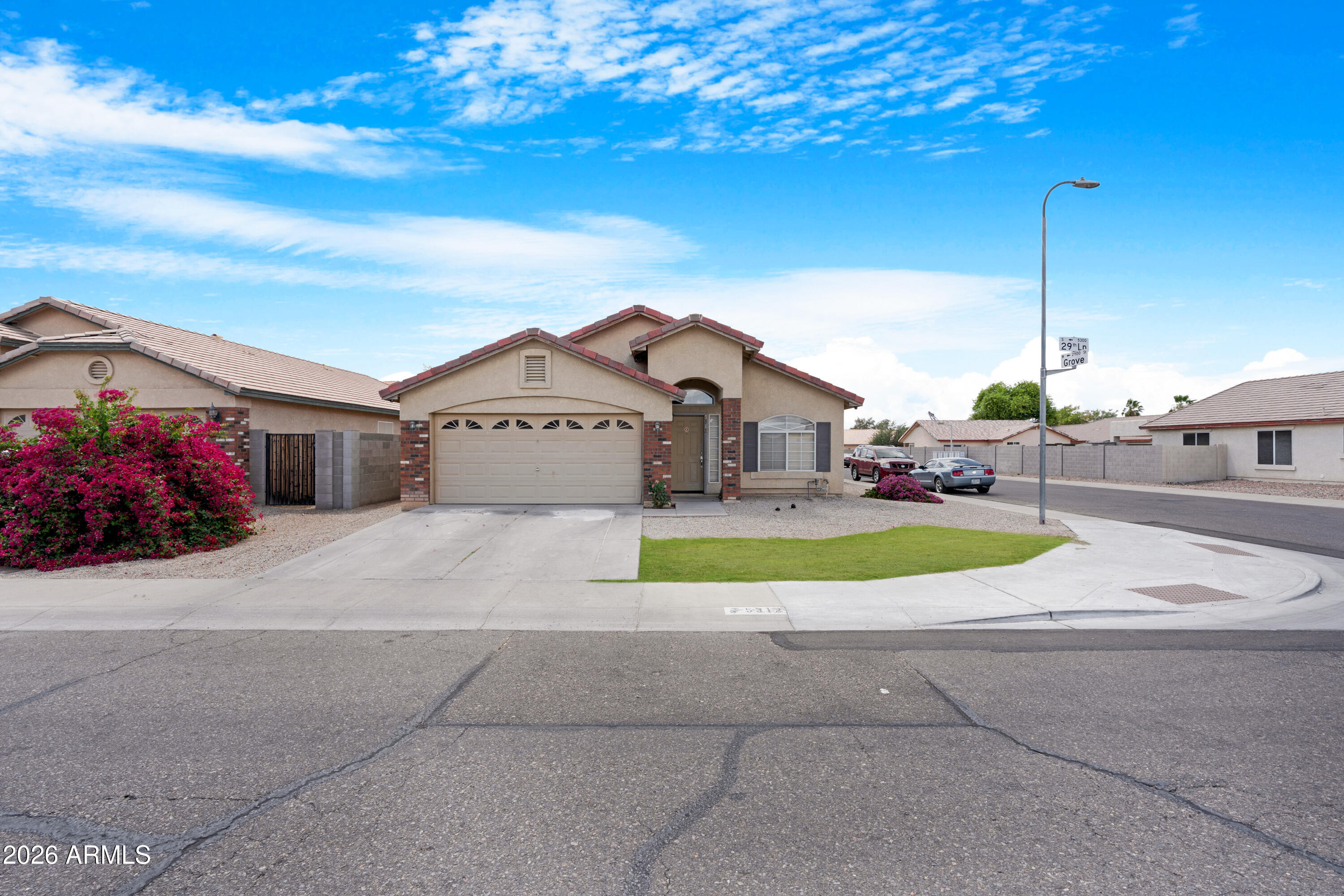 5312 S 29TH Lane, Phoenix, AZ 85041 — Photo 1 of 34