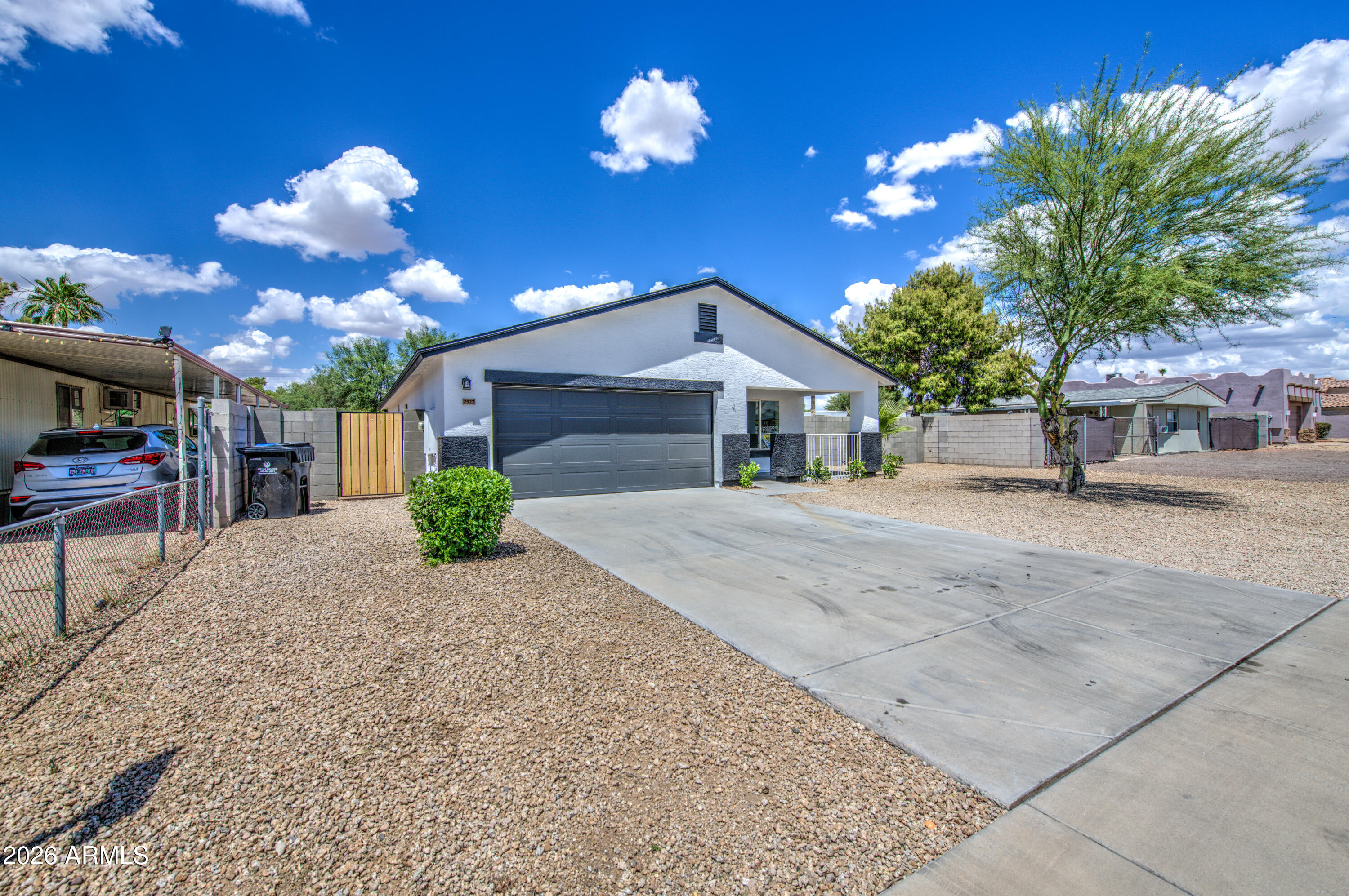 2922 E LE MARCHE Avenue, Phoenix, AZ 85032 — Photo 1 of 37