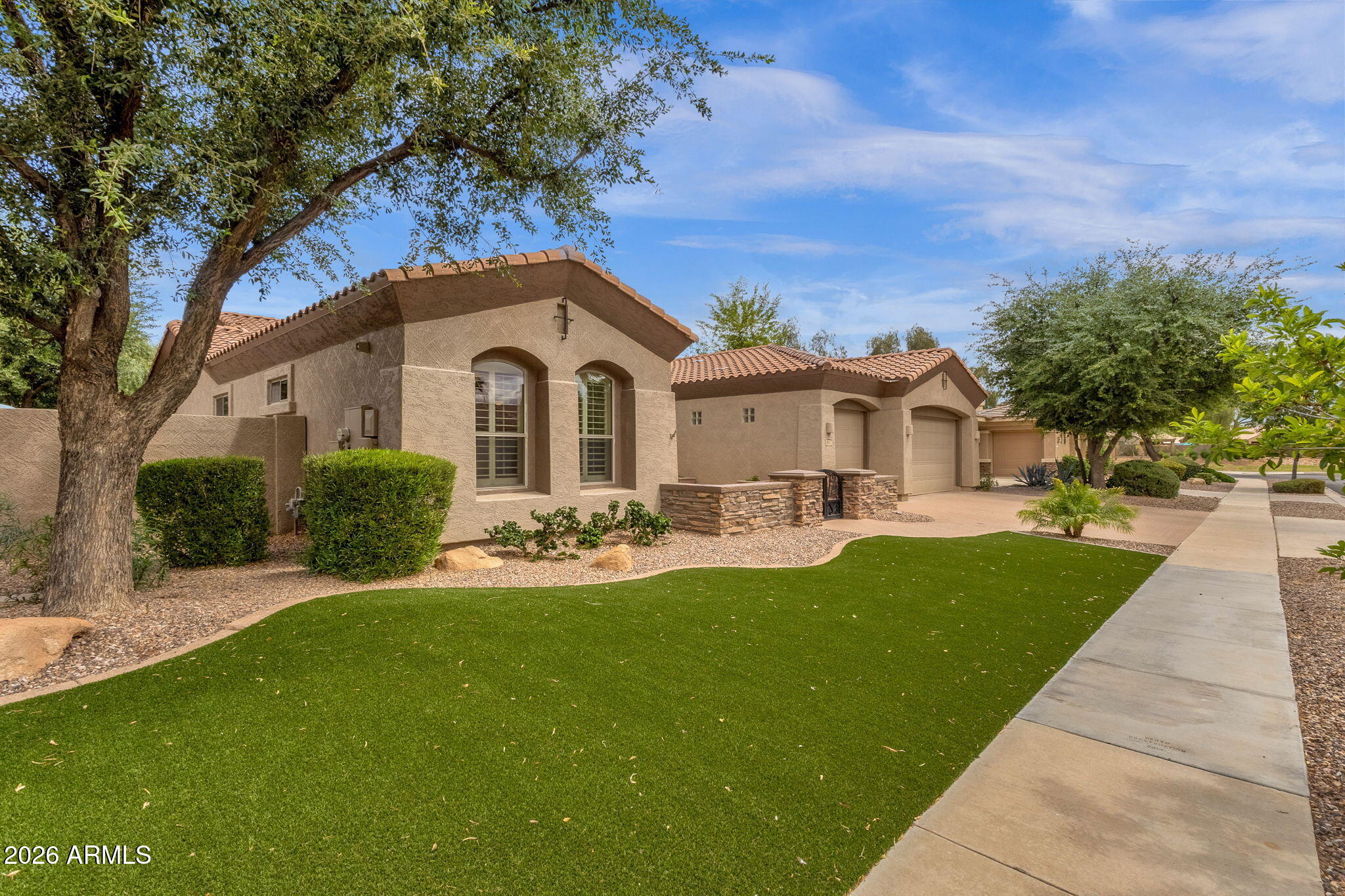 4576 E CAVALRY Drive, Gilbert, AZ 85297 — Photo 1 of 72