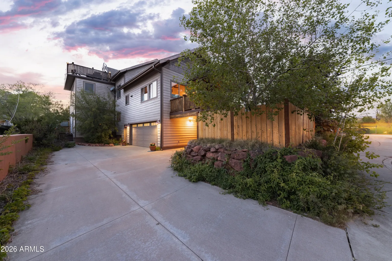 465 E FRANKLIN Avenue, Flagstaff, AZ 86001 — Photo 1 of 41