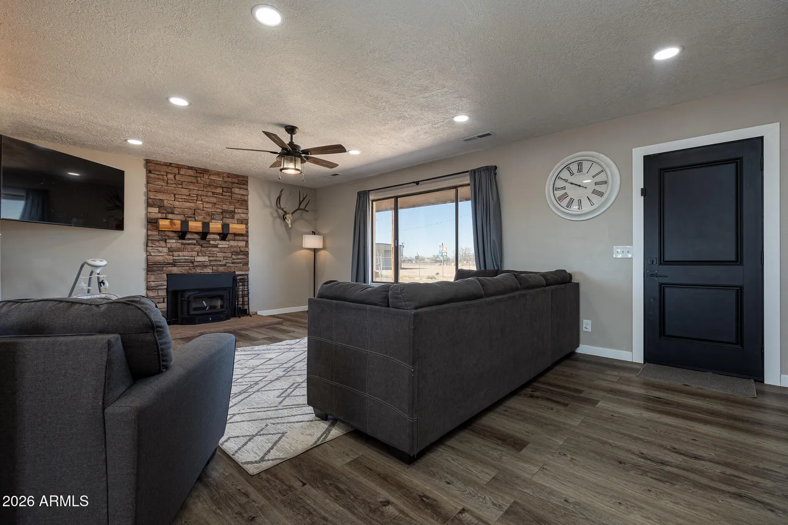 539 N Maurice Avenue, Fredonia, AZ 86022 — Photo 1 of 28