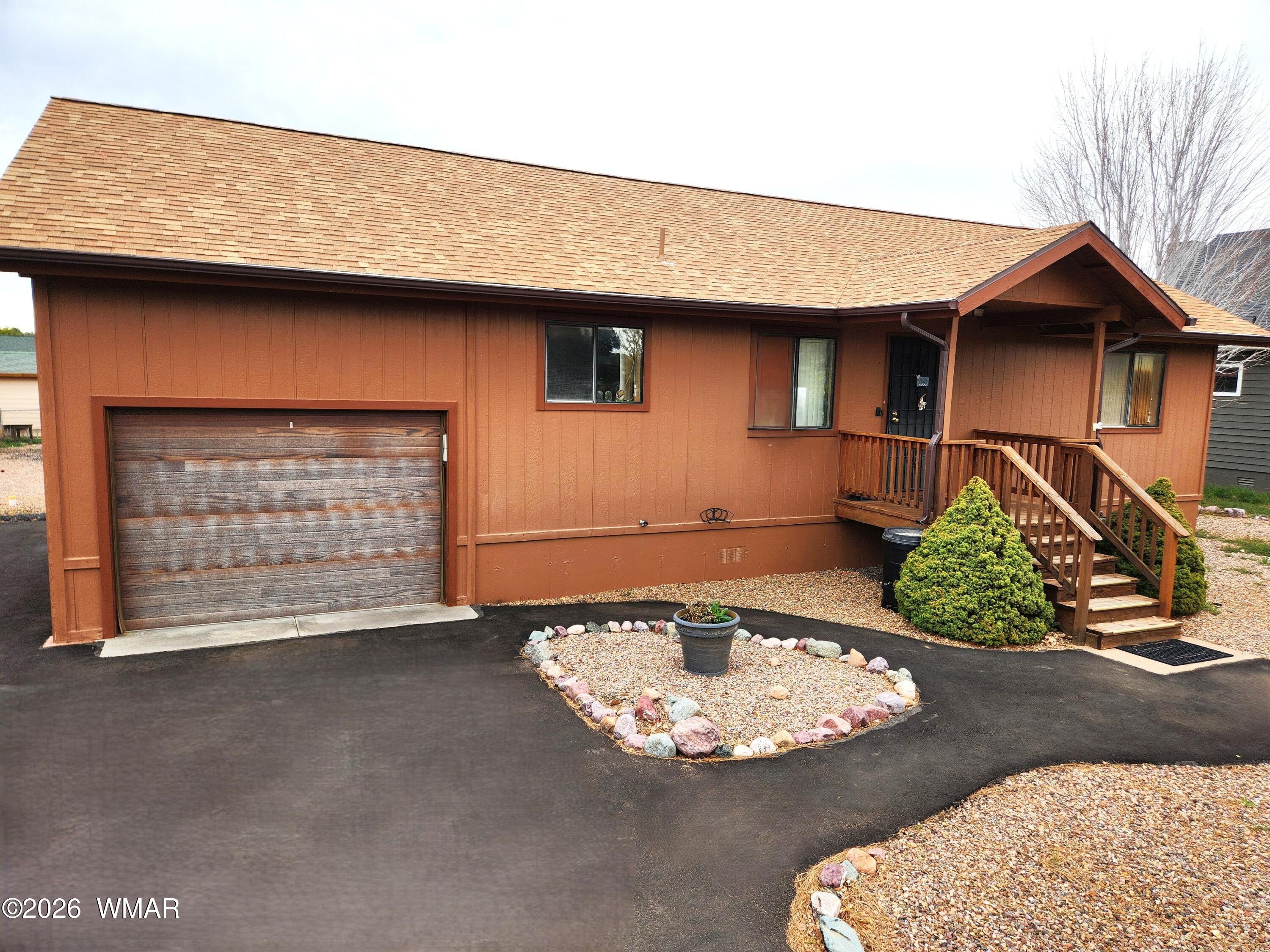 2214 Sitgreaves Drive, Overgaard, AZ 85933