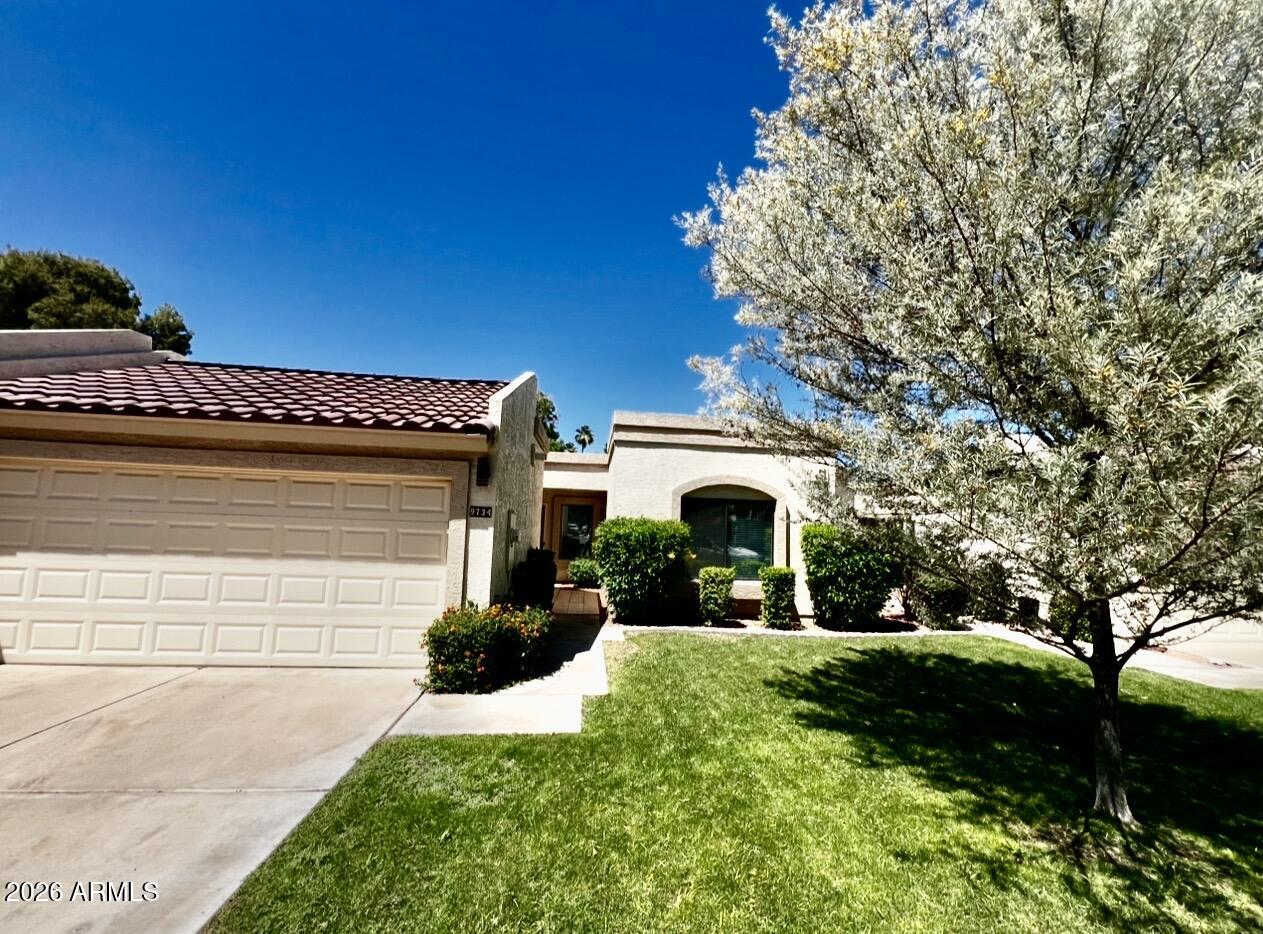 9734 W KERRY Lane, Peoria, AZ 85382 — Photo 1 of 37