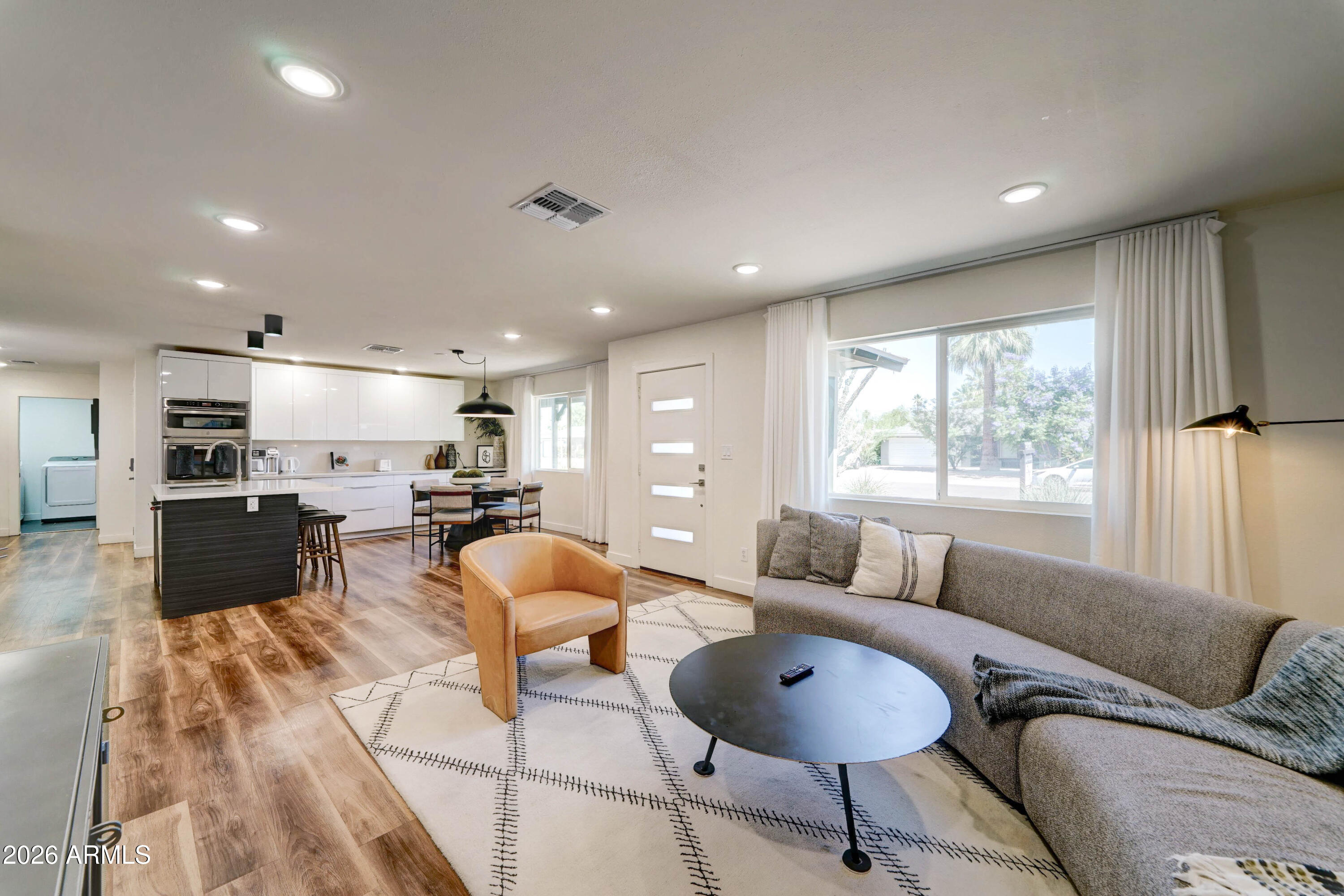 Thumbnail 13