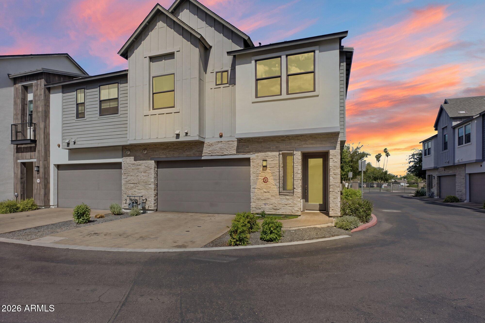3200 N 39TH Street 28, Phoenix, AZ 85018 — Photo 1 of 30