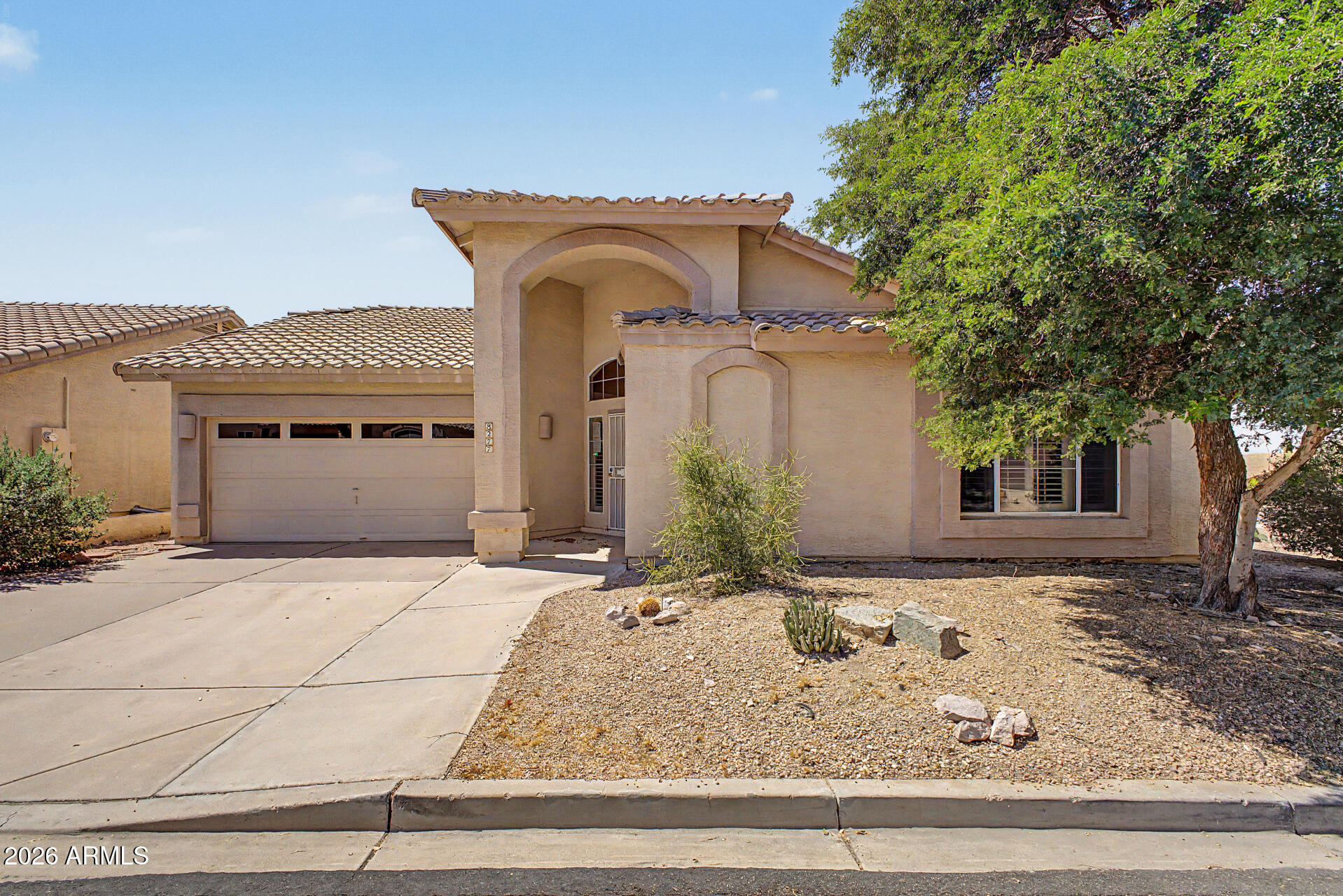 8277 E SONORAN Way, Gold Canyon, AZ 85118 — Photo 1 of 28