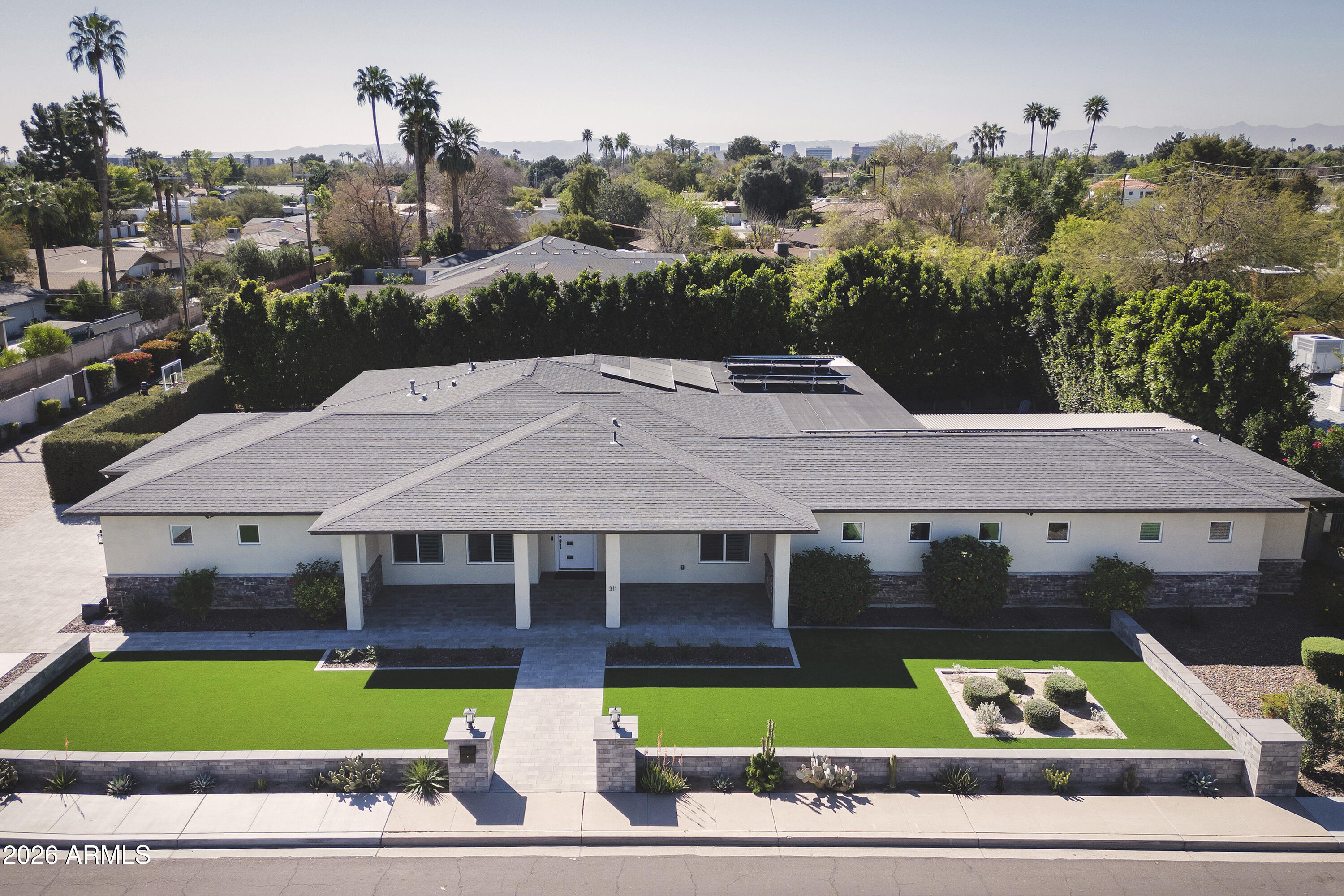 311 E MARYLAND Avenue, Phoenix, AZ 85012 — Photo 1 of 59