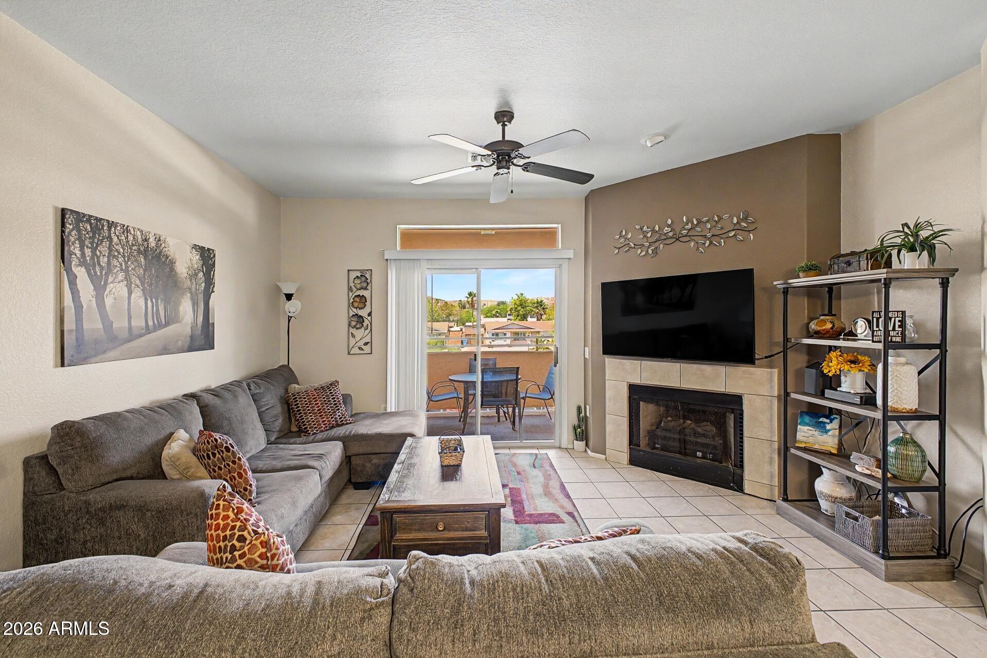 10410 N CAVE CREEK Road 2052, Phoenix, AZ 85020 — Photo 1 of 26