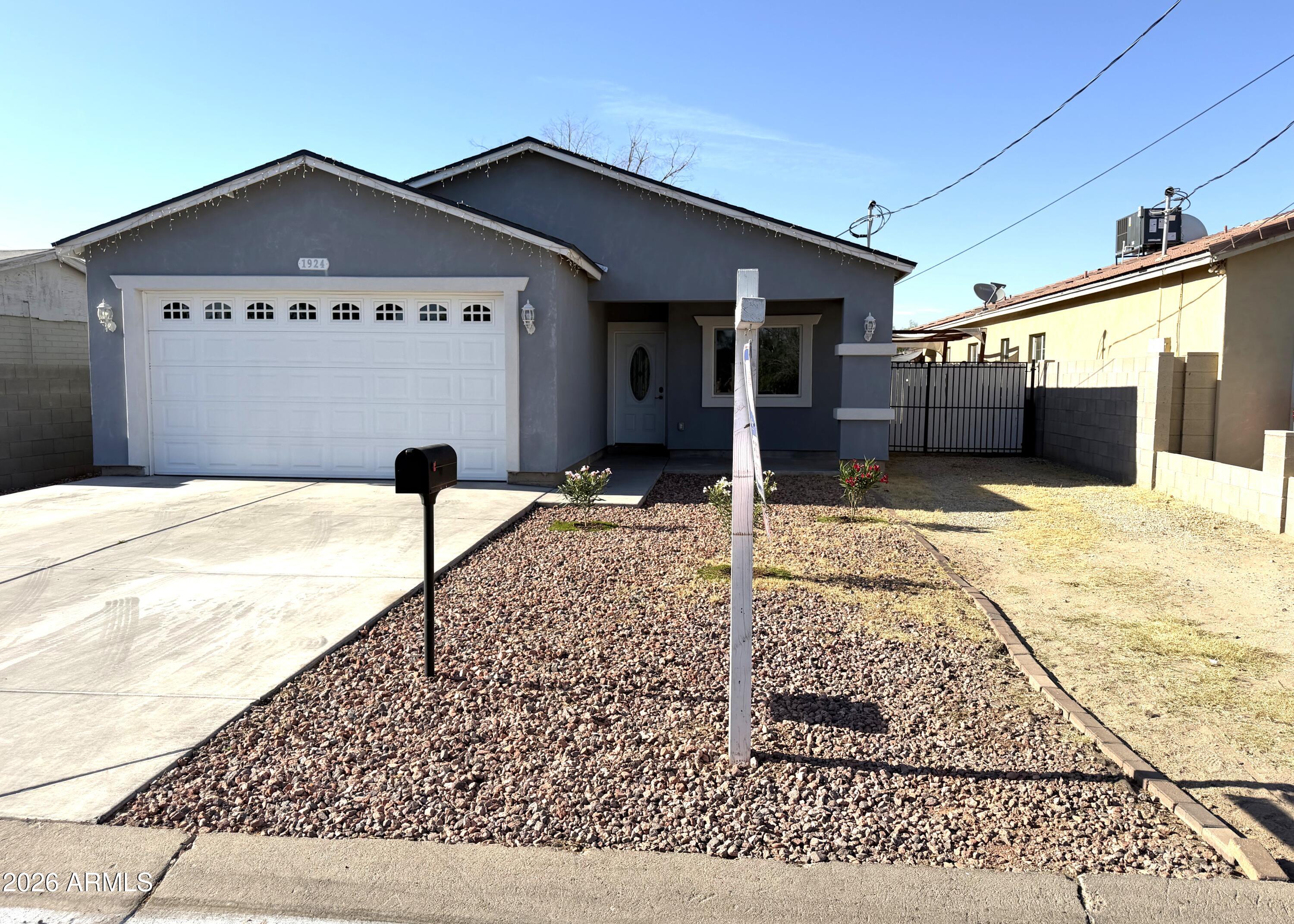 1924 W LAWRENCE Road, Phoenix, AZ 85015 — Photo 1 of 17