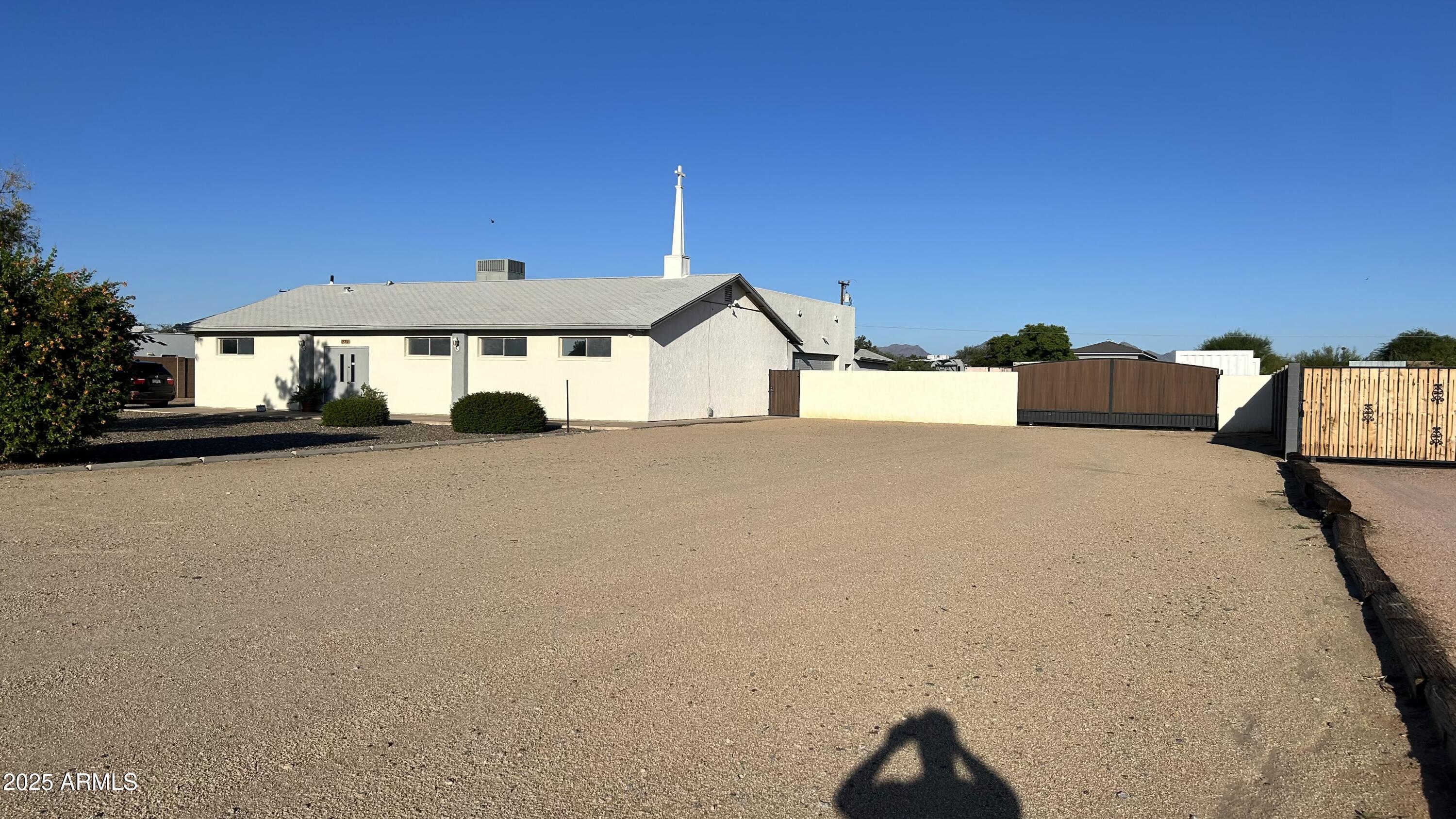 15703 N 36TH Street, Phoenix, AZ 85032 — Photo 1 of 13