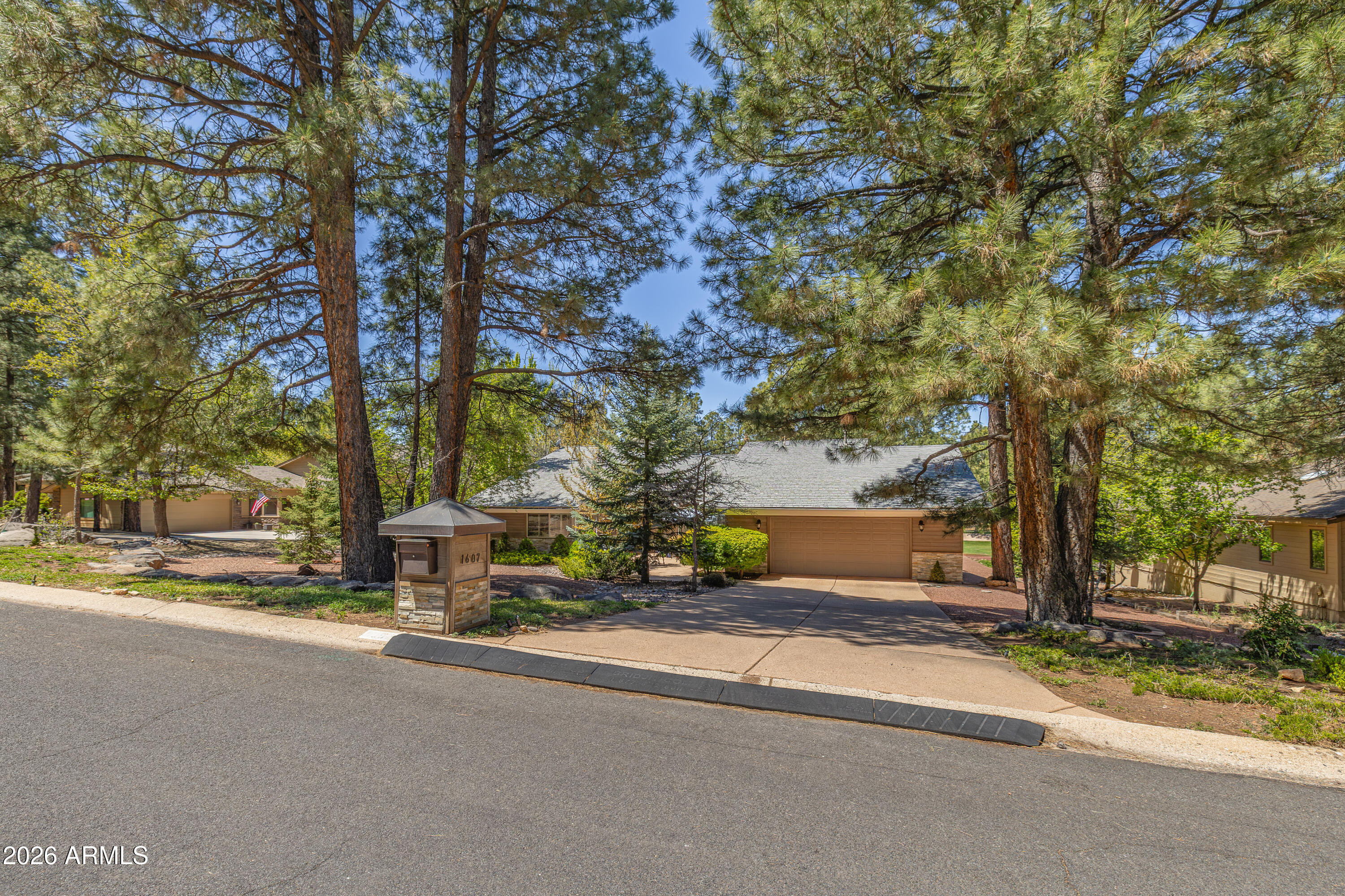 1607 N MARIPOSA Road, Flagstaff, AZ 86004 — Photo 1 of 61
