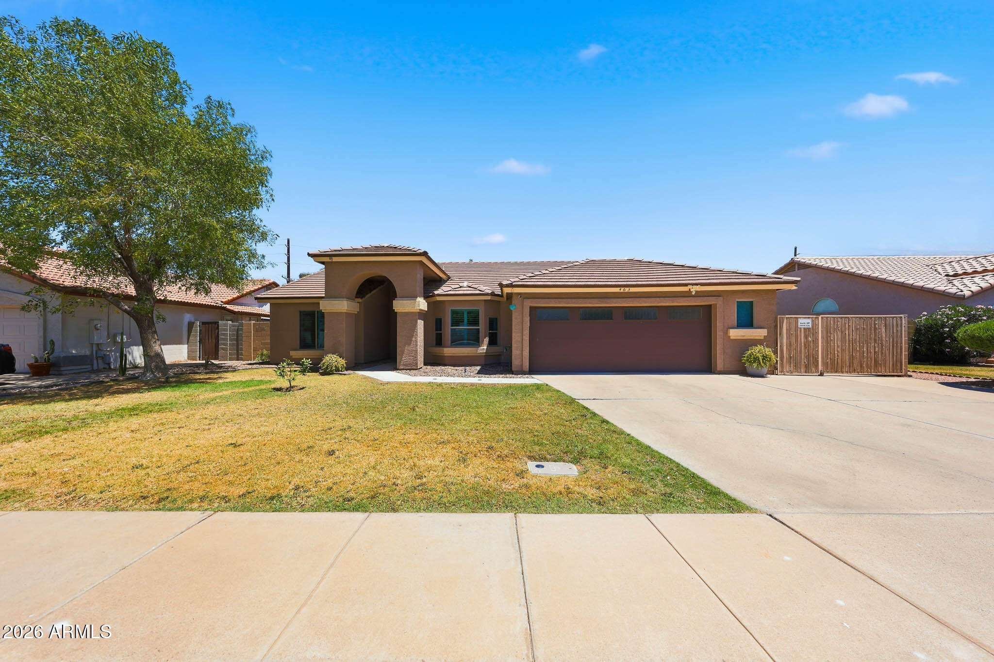 463 S 26TH Circle, Mesa, AZ 85204 — Photo 1 of 46