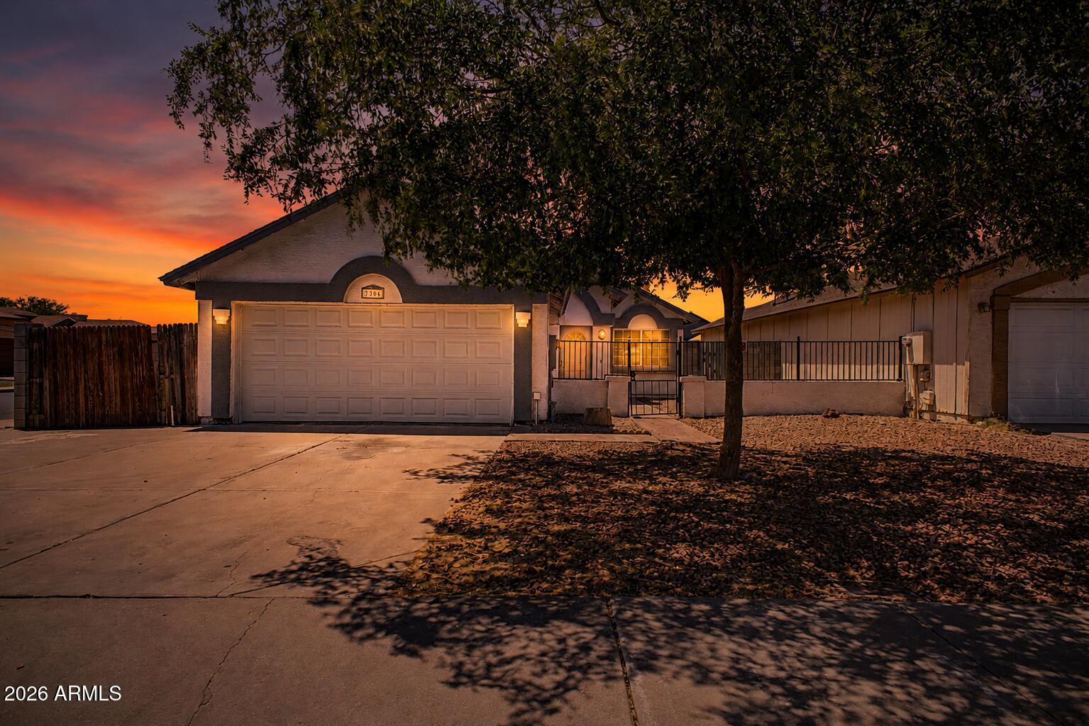 7306 N 69TH Avenue, Glendale, AZ 85303 — Photo 1 of 16