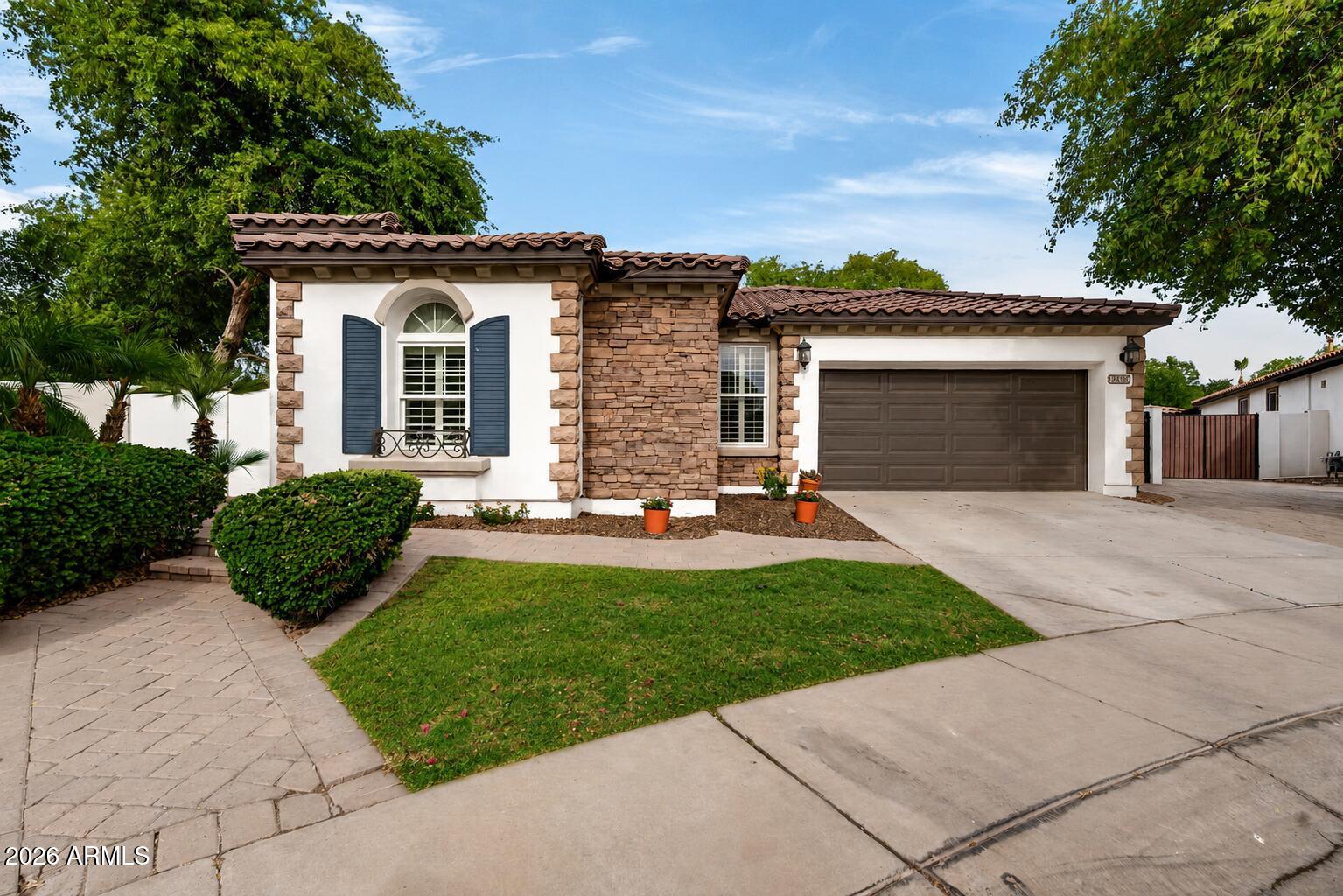 2480 E HONEYSUCKLE Place, Chandler, AZ 85286 — Photo 1 of 54