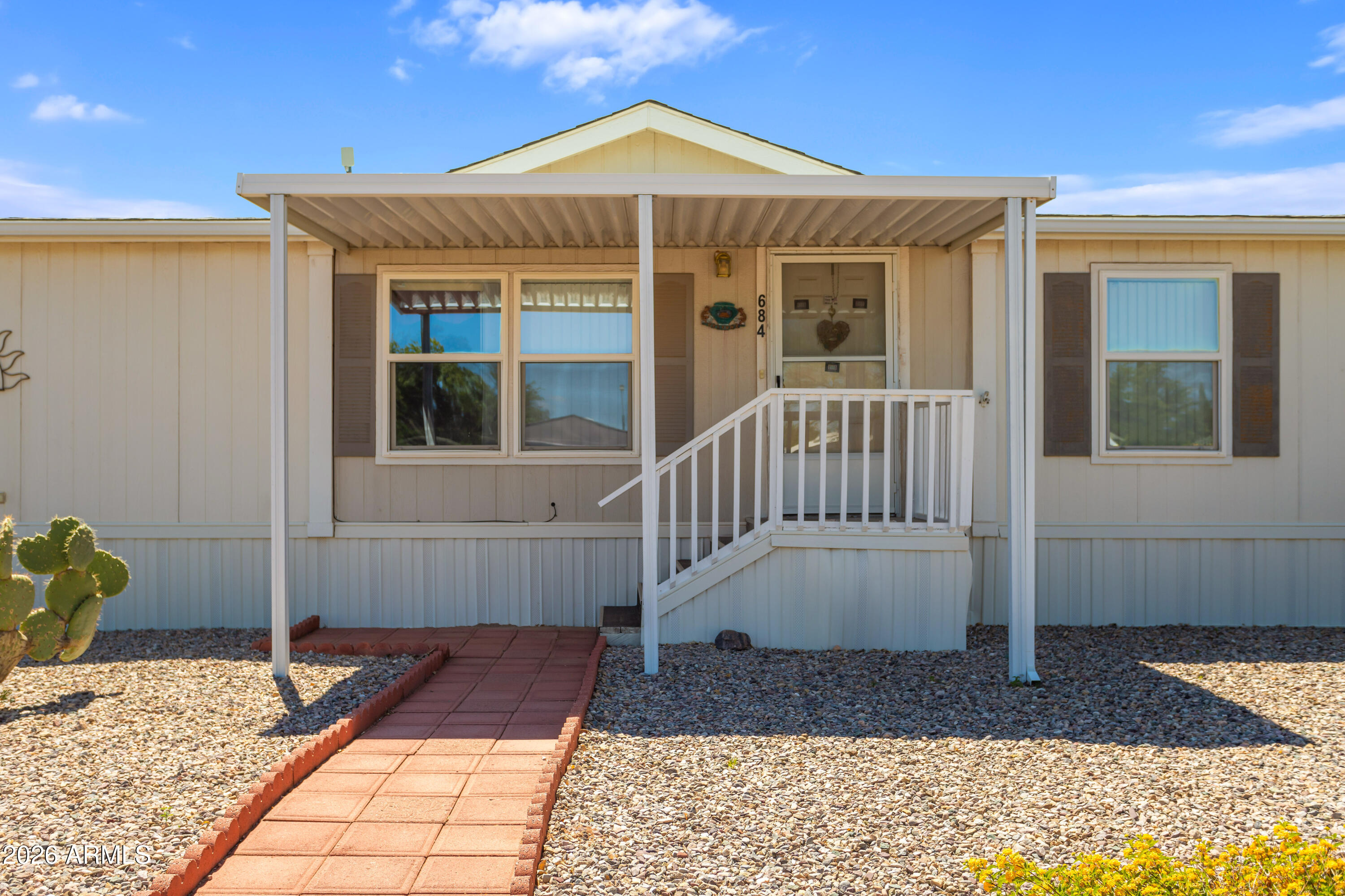 684 S Lazy Beaver Way, Sierra Vista, AZ 85635 — Photo 1 of 34