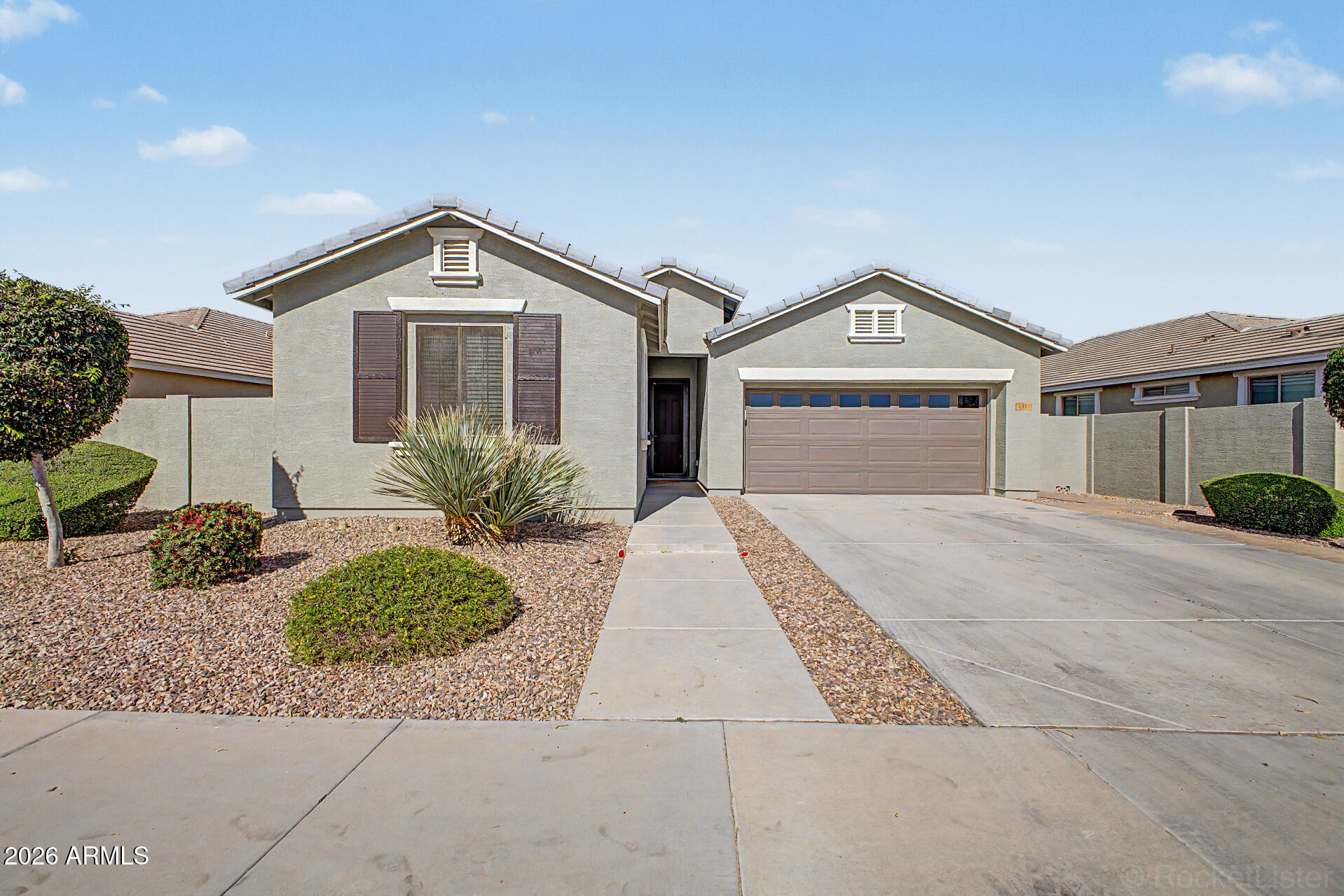 3413 N LOMA Vista, Mesa, AZ 85213 — Photo 1 of 29