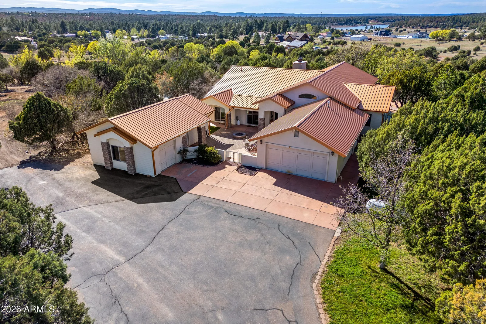 1600 N 16Th Avenue, Show Low, AZ 85901 — Photo 1 of 136