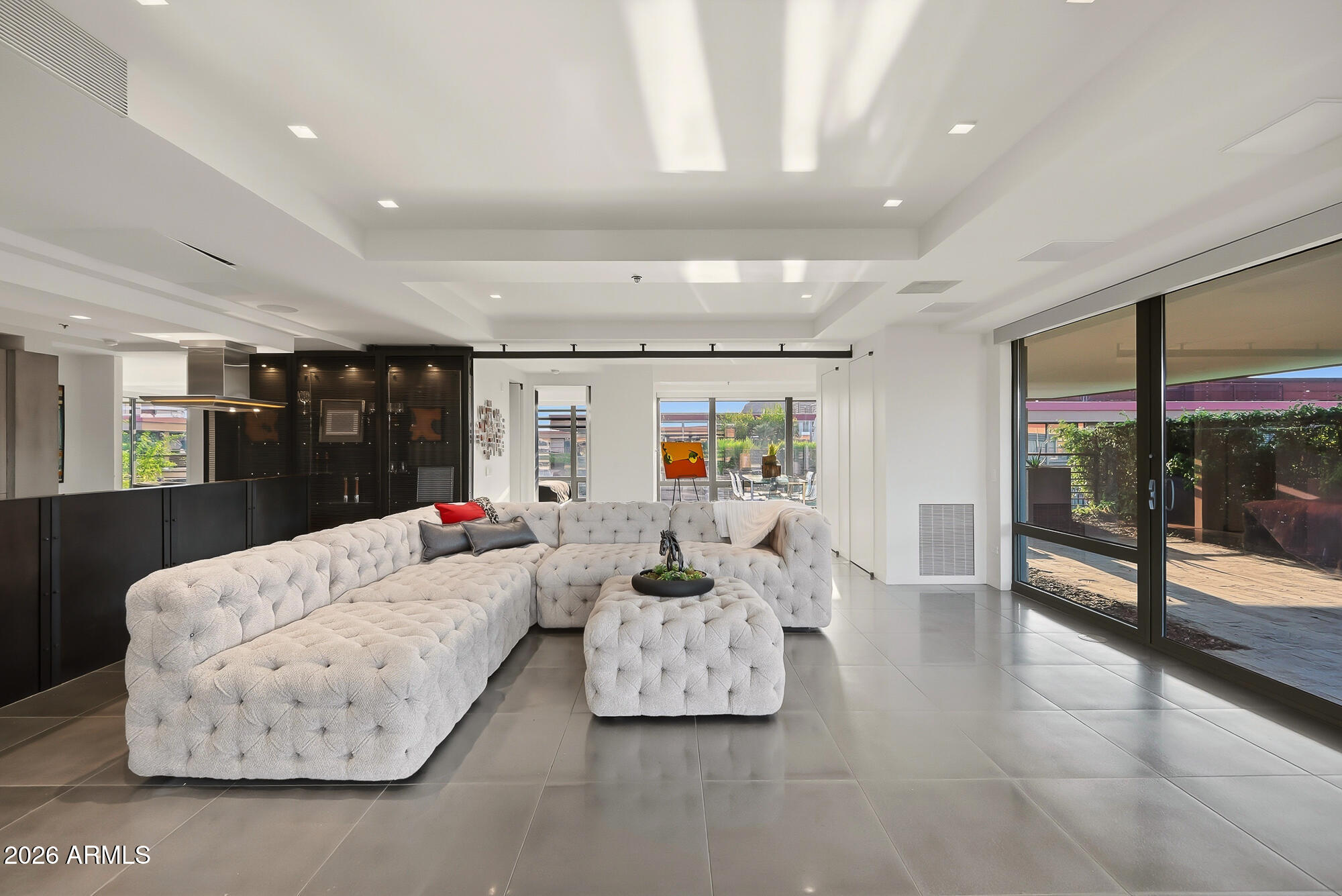 7137 E RANCHO VISTA Drive 7006, Scottsdale, AZ 85251 — Photo 1 of 47