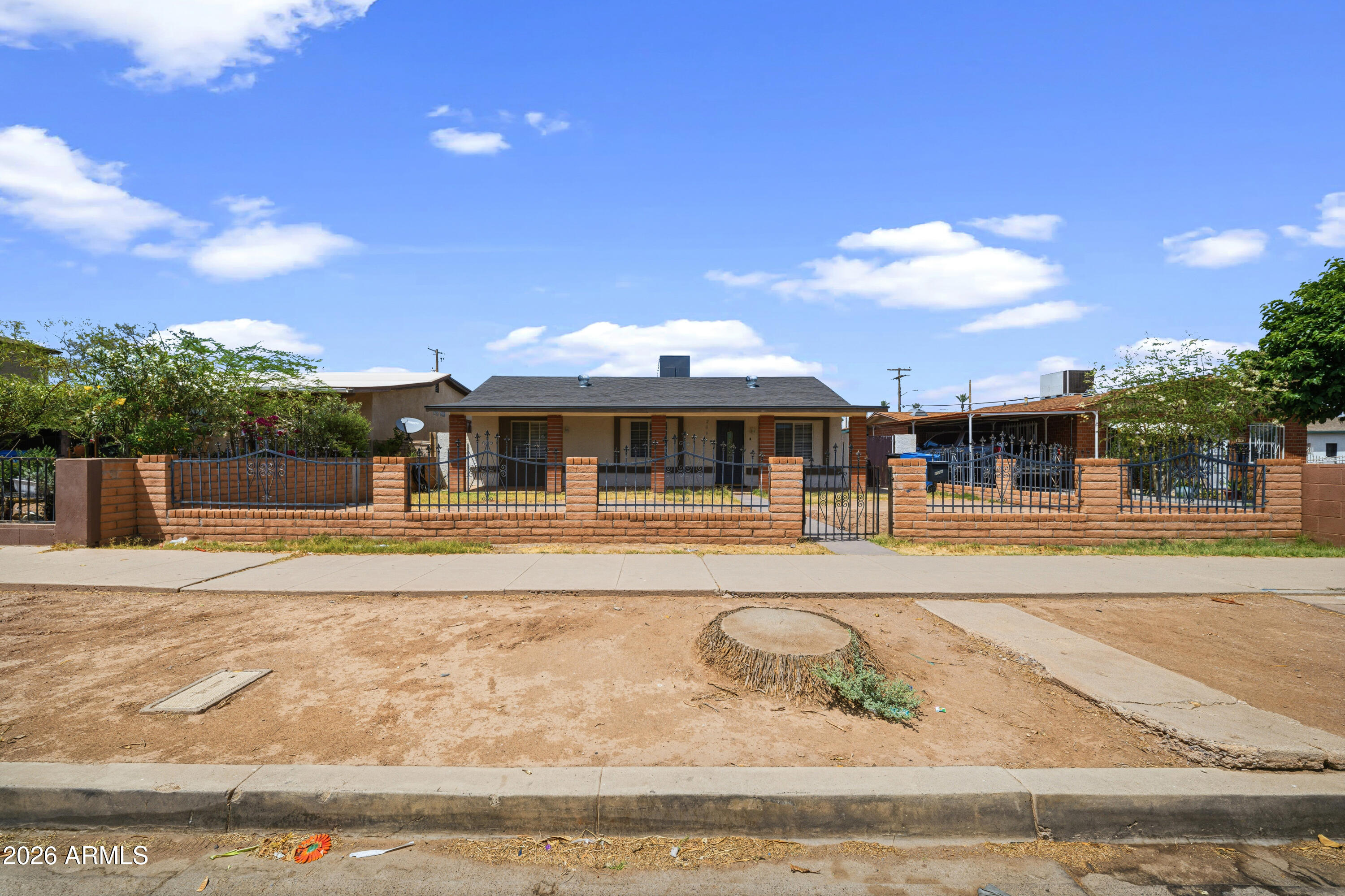 2006 W MONROE Street, Phoenix, AZ 85009 — Photo 1 of 45