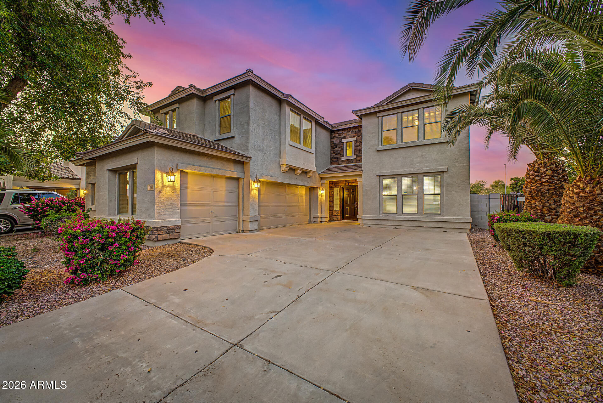 17868 W EVANS Drive, Surprise, AZ 85388 — Photo 1 of 48