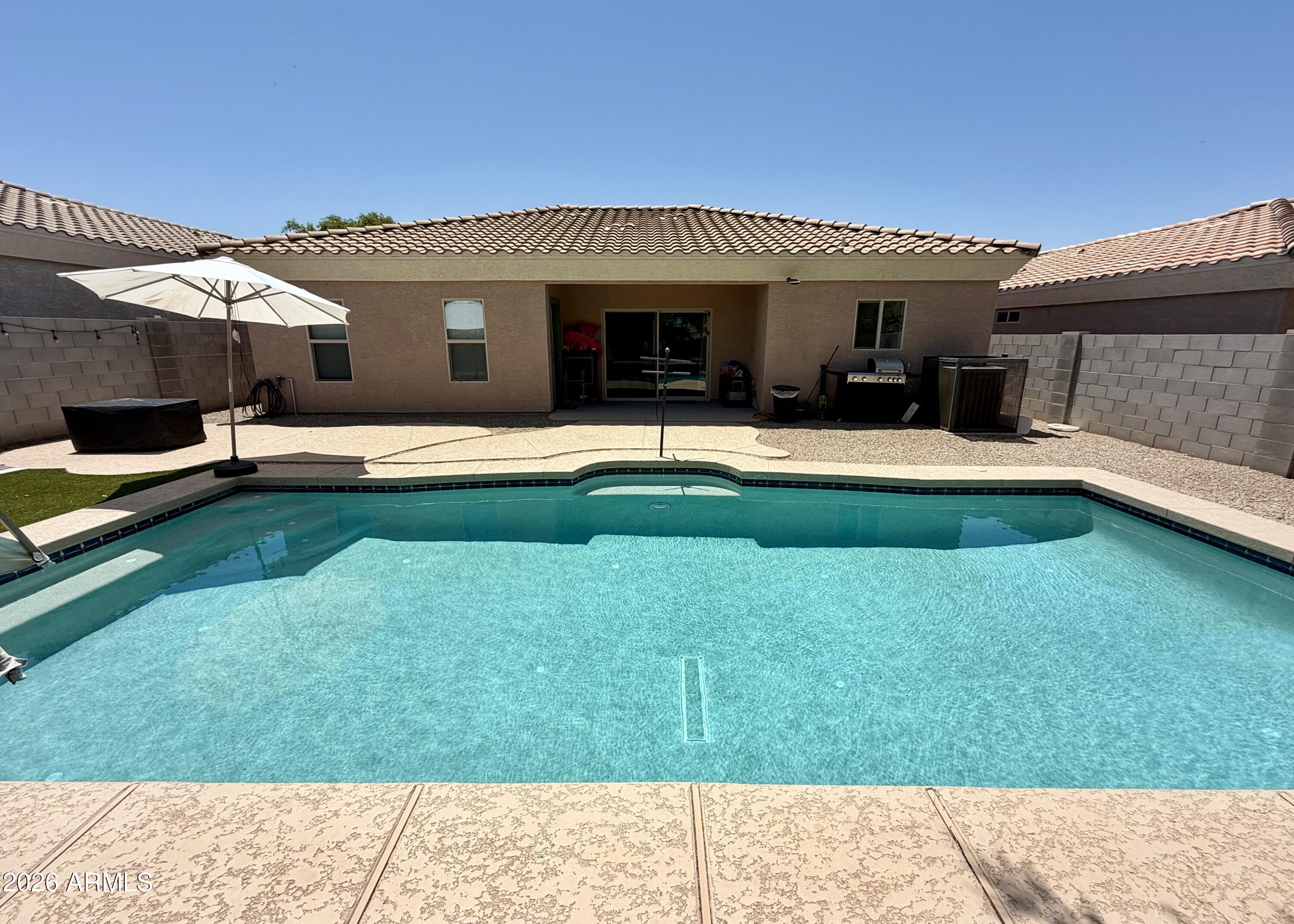 508 W LATONA Road, Phoenix, AZ 85041 — Photo 1 of 48