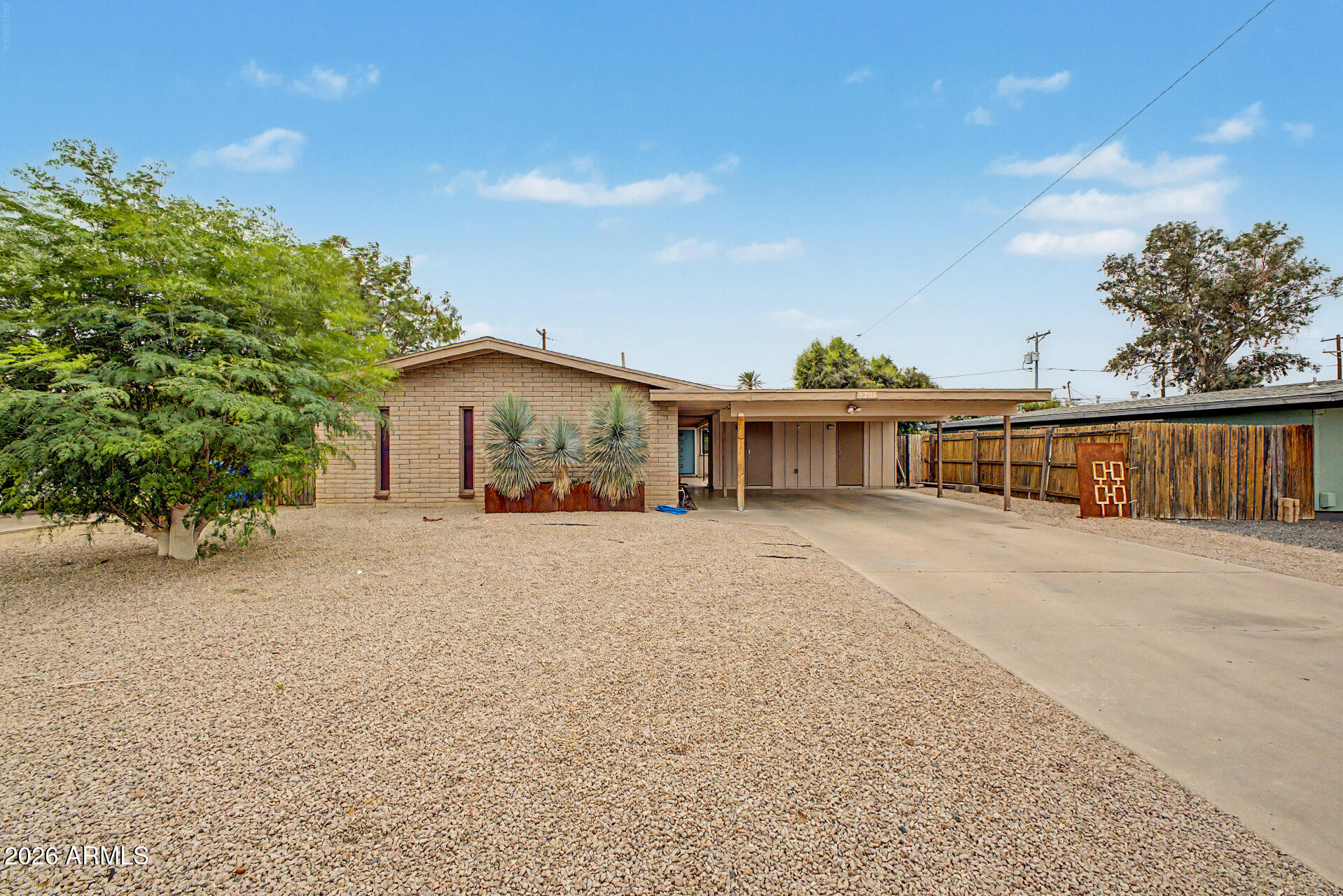 4201 E ALMERIA Road 1, Phoenix, AZ 85008 — Photo 1 of 50