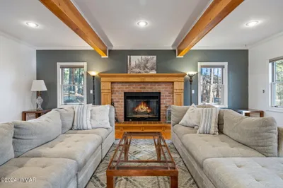 625 E Woodland Lake Road, Pinetop, AZ 85935