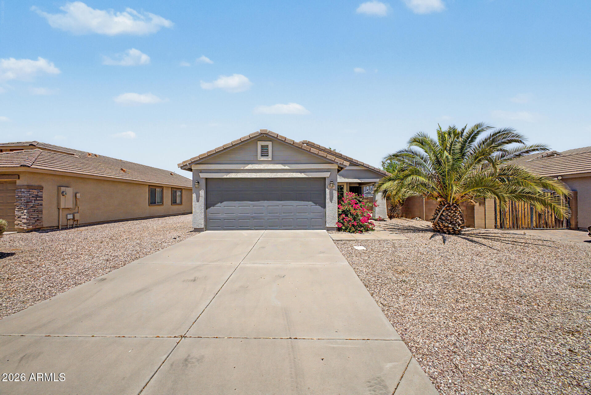 2488 W SAWTOOTH Way, San Tan Valley, AZ 85144 — Photo 1 of 31