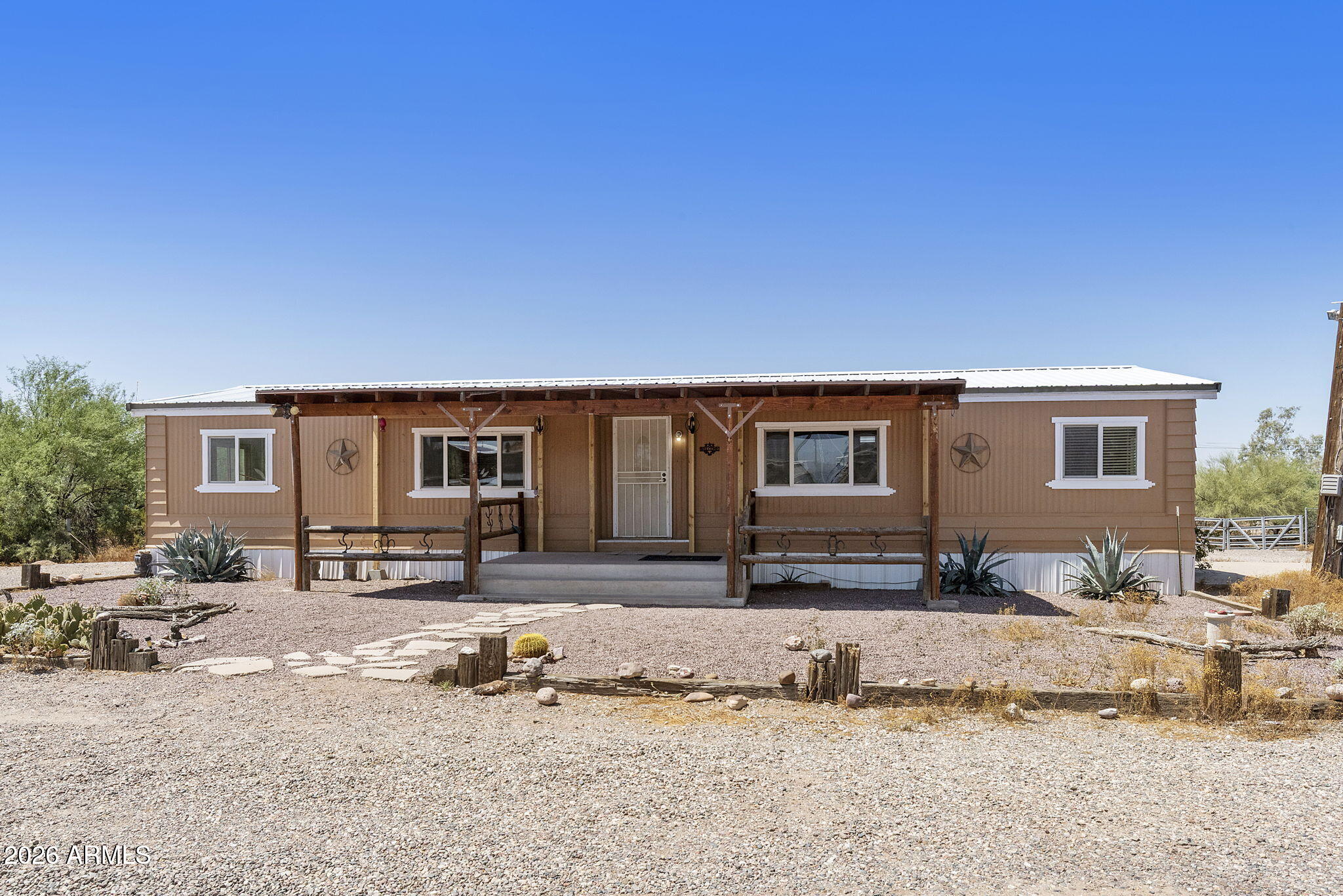 293 S Belaire Road, Apache Junction, AZ 85119 — Photo 1 of 39