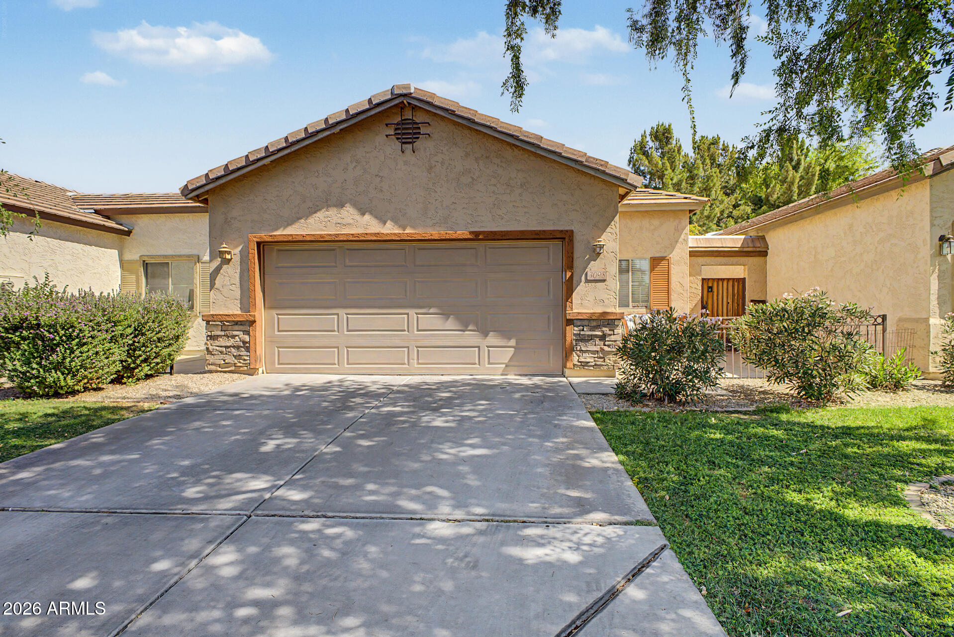 3098 E STOTTLER Drive, Gilbert, AZ 85296 — Photo 1 of 32