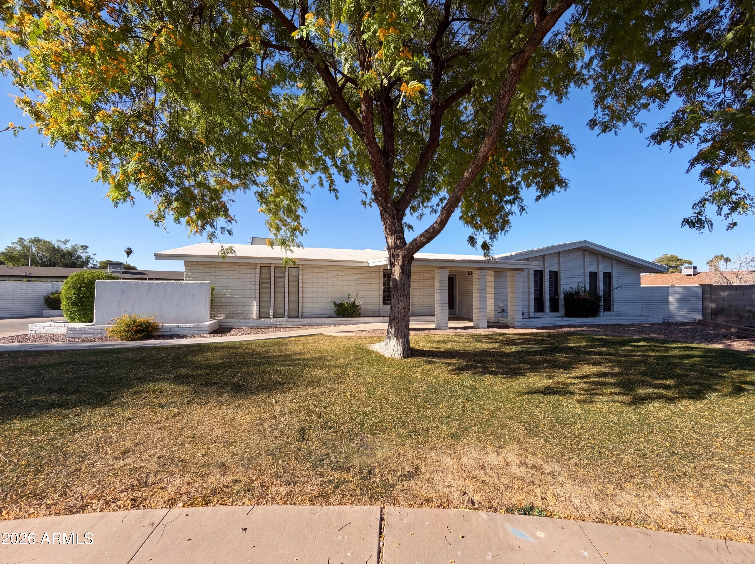 830 N ALMOND Circle, Mesa, AZ 85213 — Photo 1 of 38