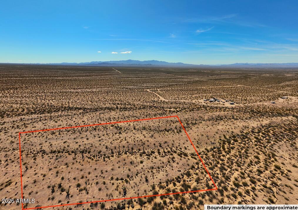 TBD S ALI CHUCK RD 5 ACRES 39, Yucca, AZ 86438 — Photo 1 of 14