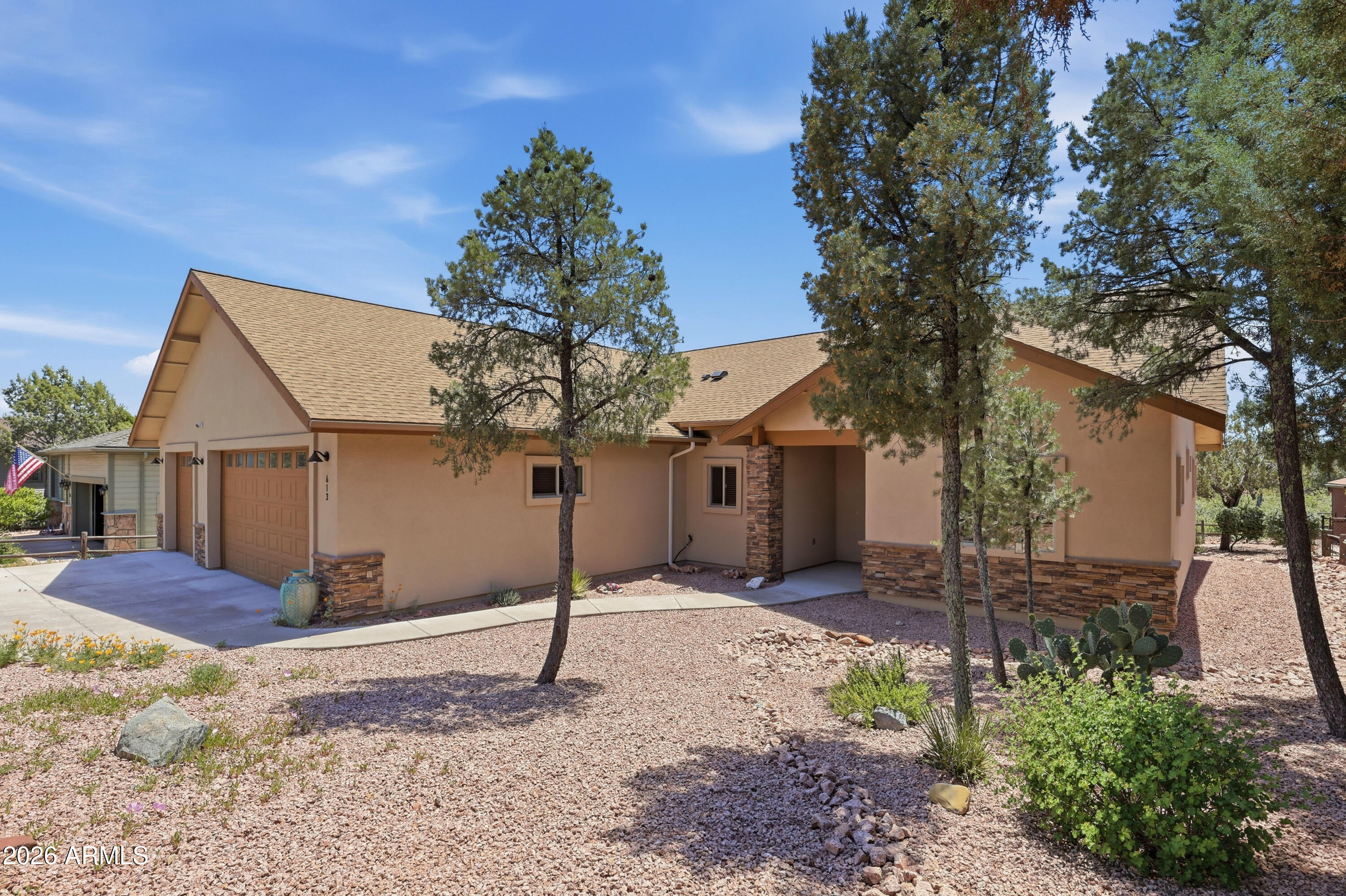613 E HUNTER Drive, Payson, AZ 85541 — Photo 1 of 31