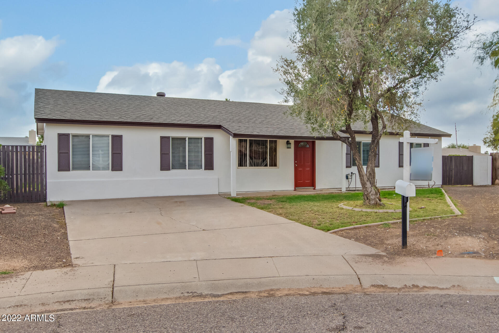 3473 E CROCUS Drive, Phoenix, AZ 85032 — Photo 1 of 35