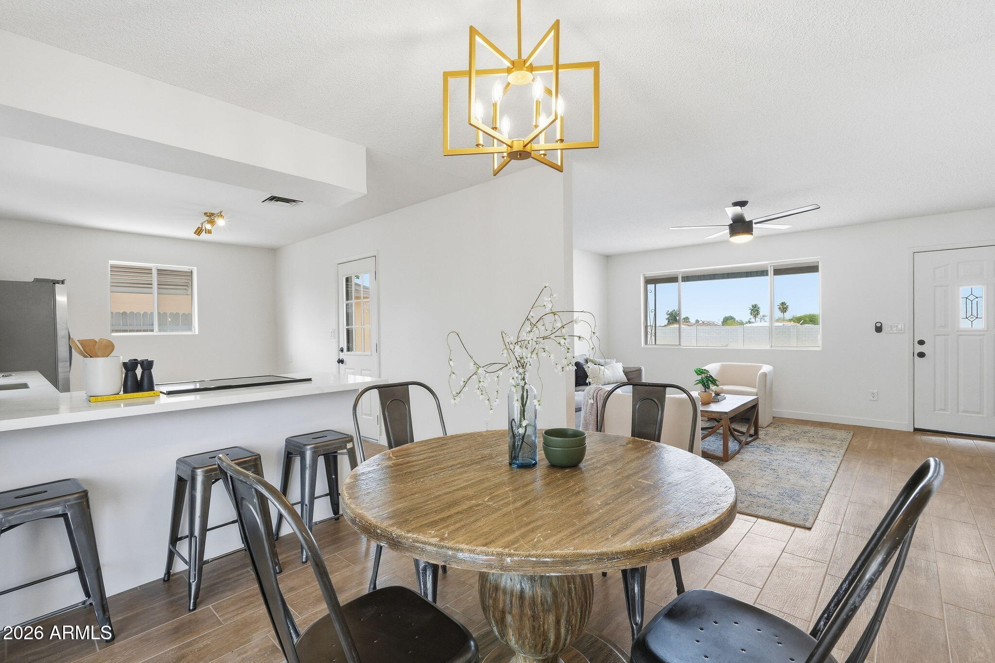 Thumbnail 12