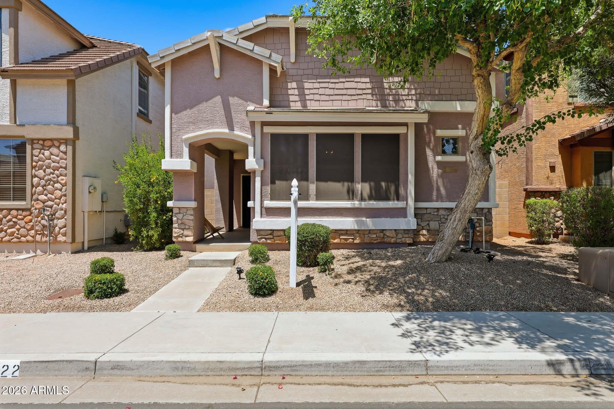 3722 E KRISTAL Way, Phoenix, AZ 85050 — Photo 1 of 54