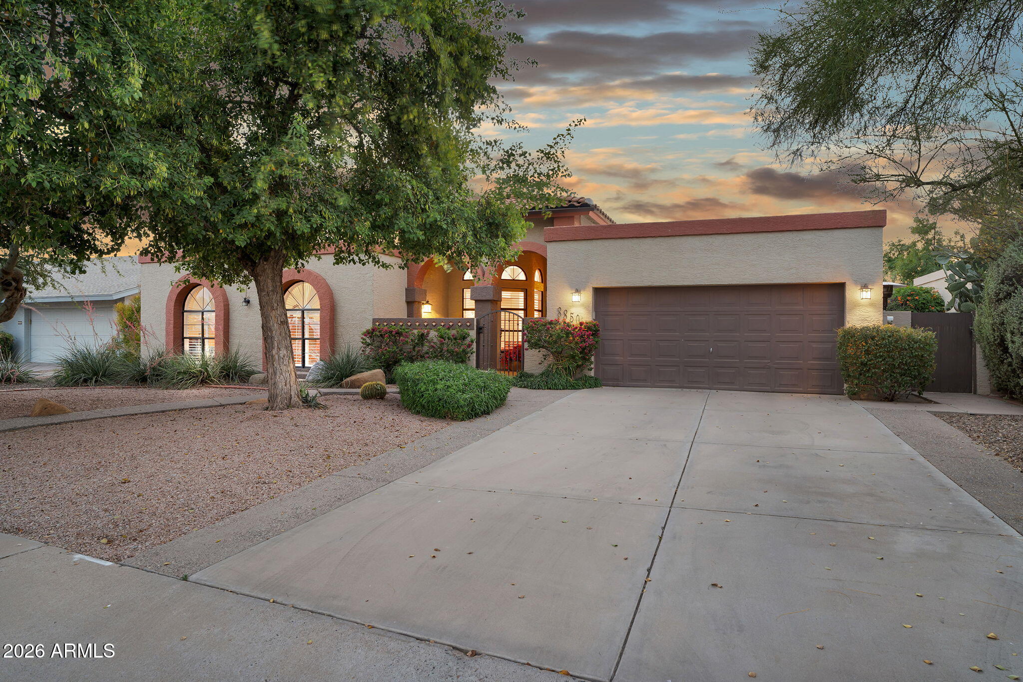 8850 S LOS FELIZ Drive, Tempe, AZ 85284 — Photo 1 of 53
