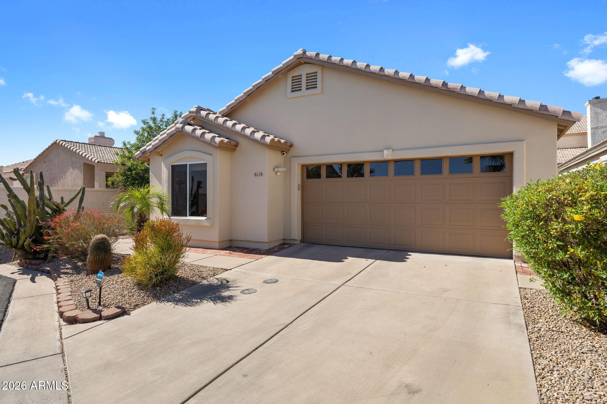 8118 N 10TH Place, Phoenix, AZ 85020 — Photo 1 of 22