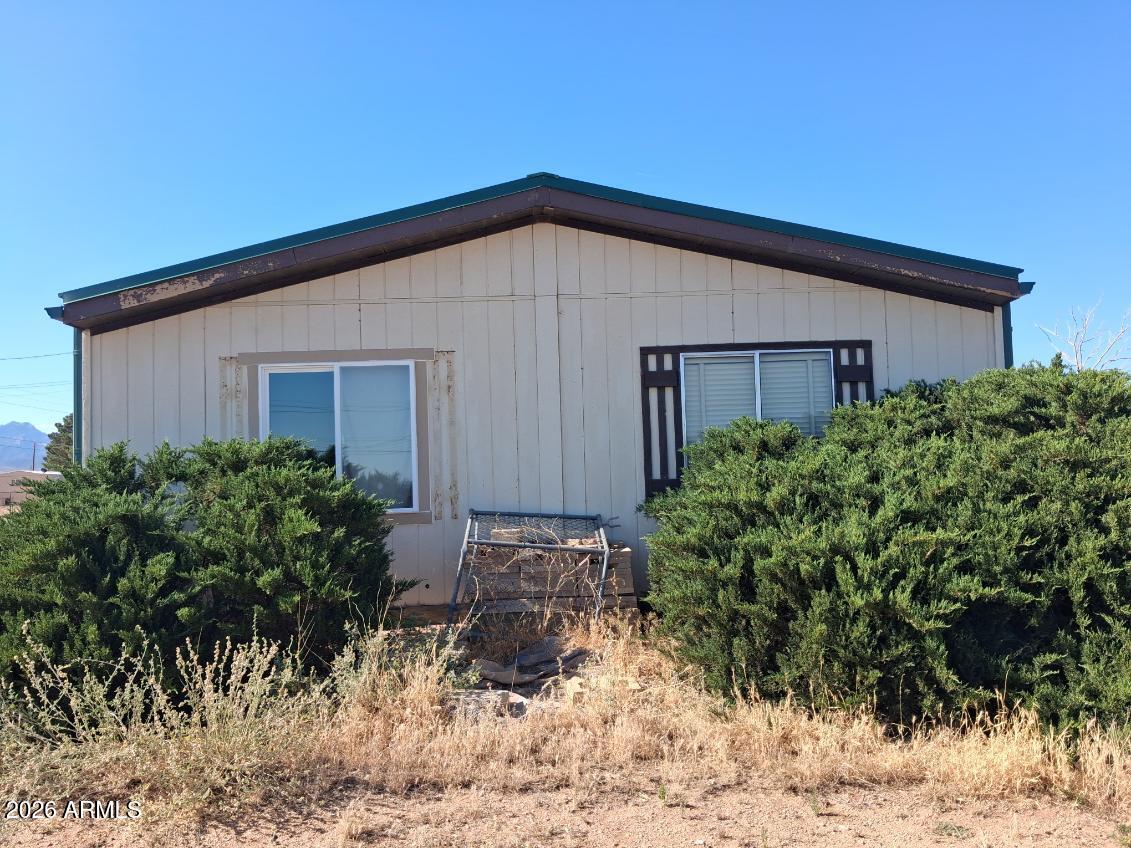 3965 N MELODY Street, Kingman, AZ 86409 — Photo 1 of 20
