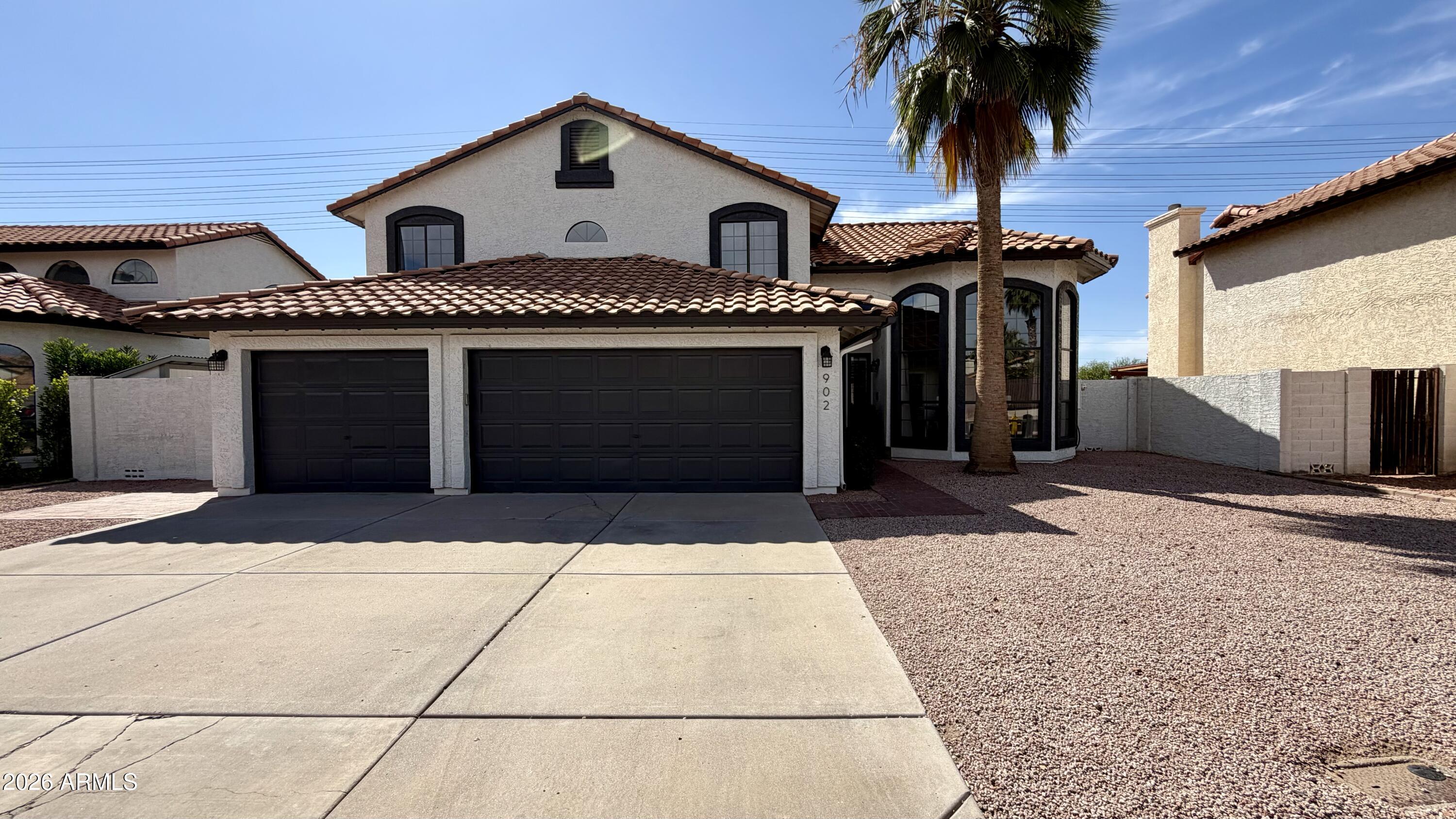 902 N SAINT ELENA Street, Gilbert, AZ 85234 — Photo 1 of 38