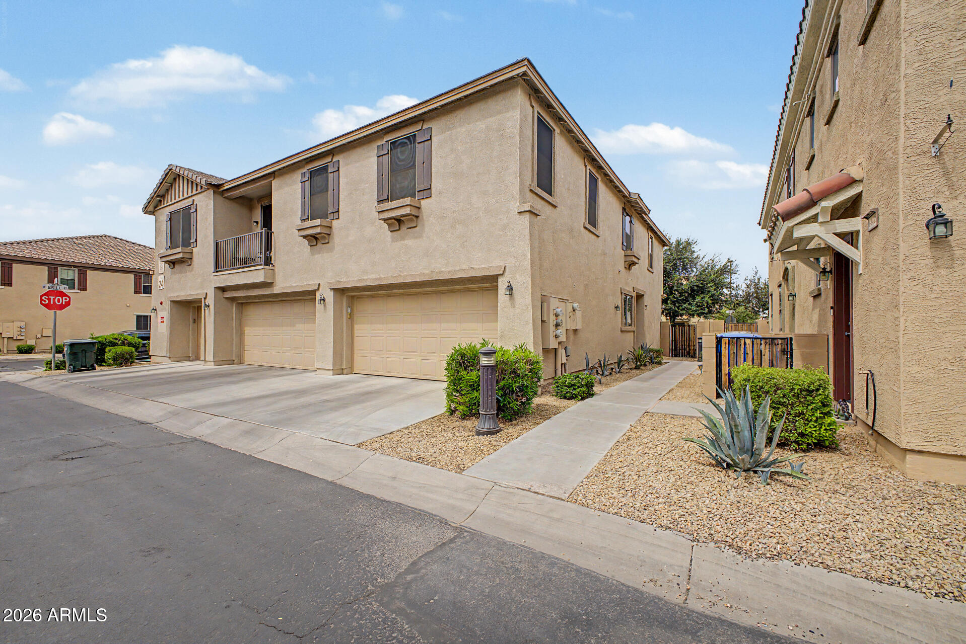 1438 N 80TH Lane, Phoenix, AZ 85043 — Photo 1 of 38