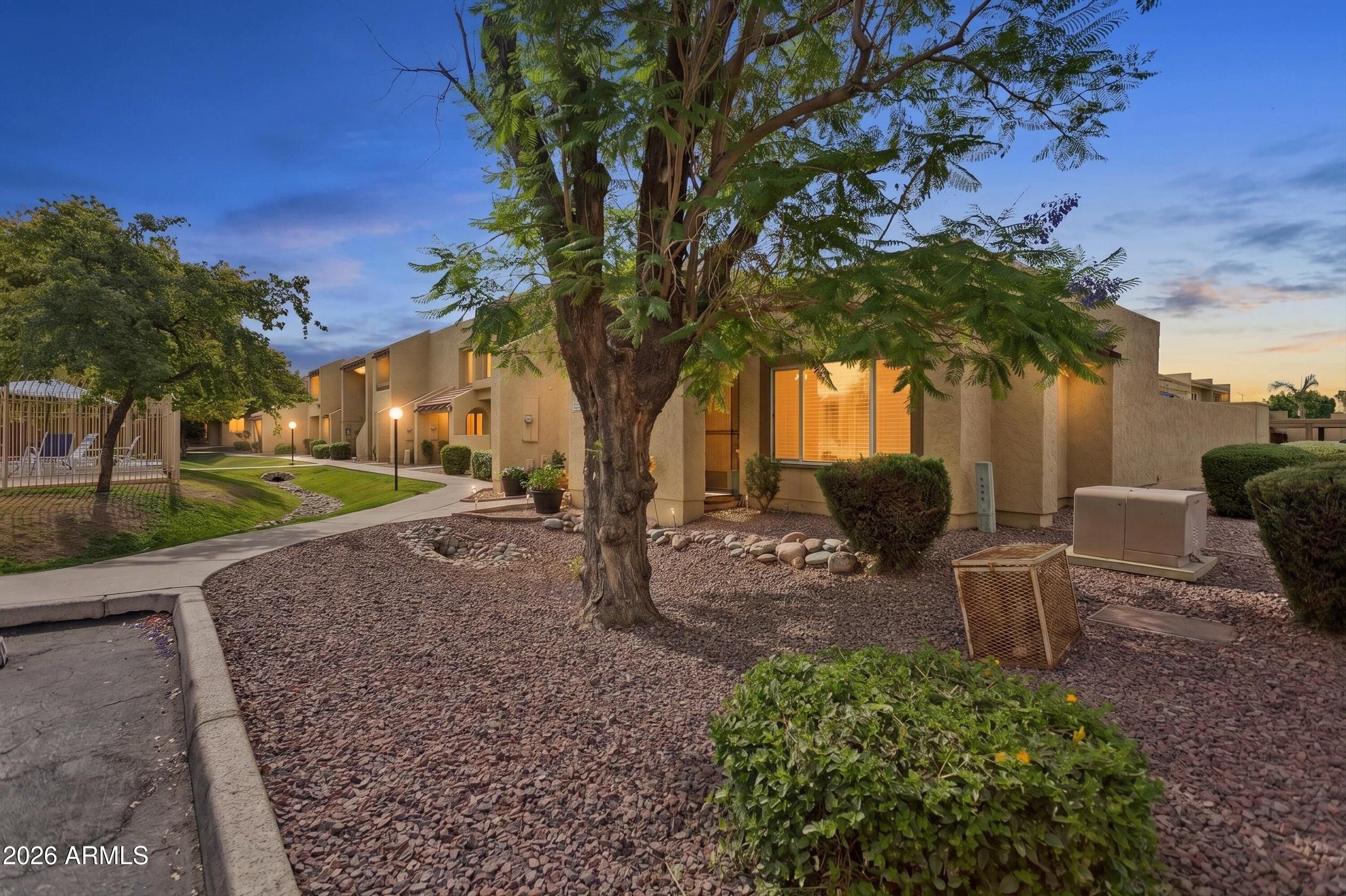 5836 W WINCHCOMB Drive, Glendale, AZ 85306 — Photo 1 of 37