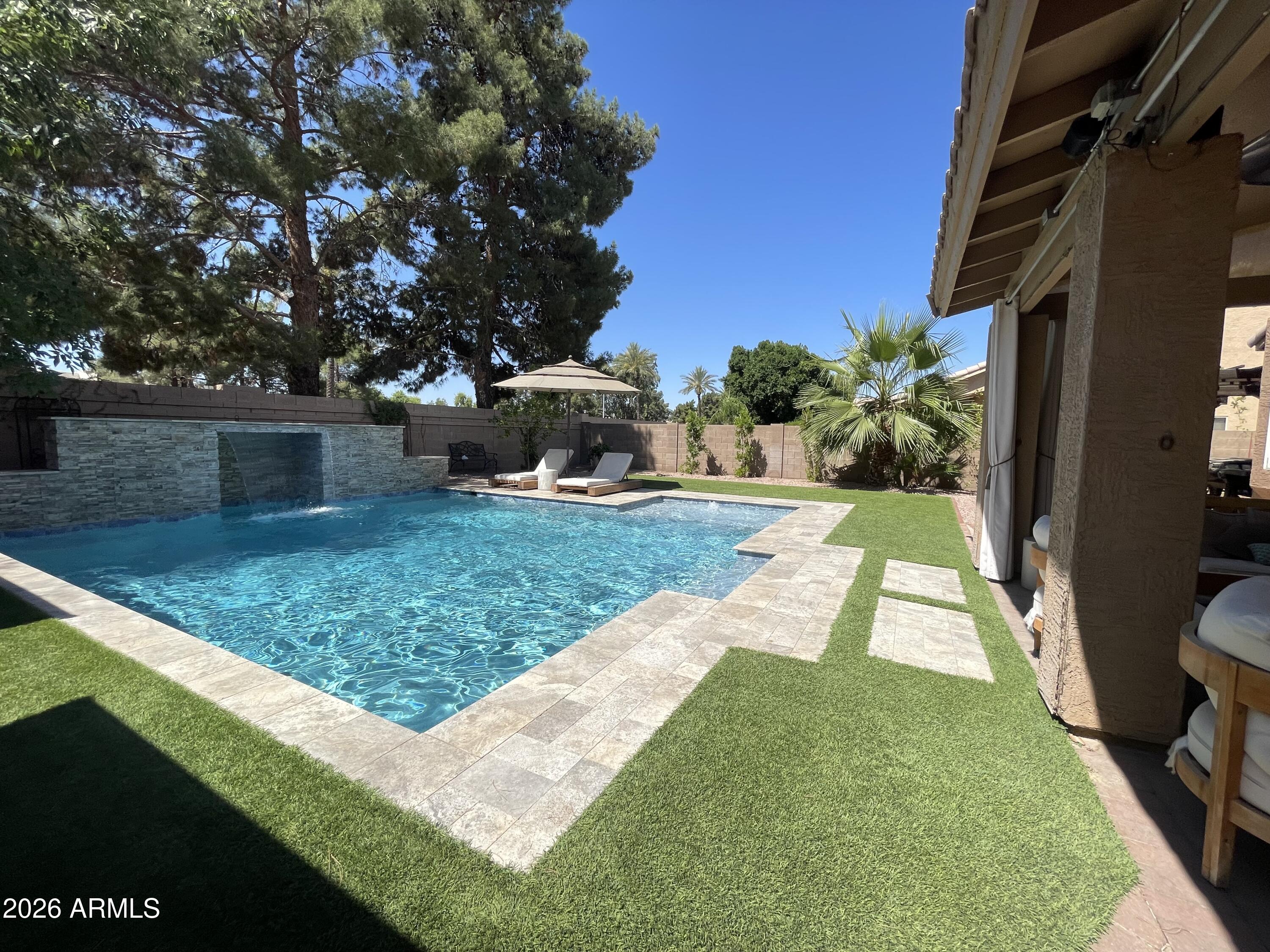 1721 W GARY Drive, Chandler, AZ 85224 — Photo 1 of 32