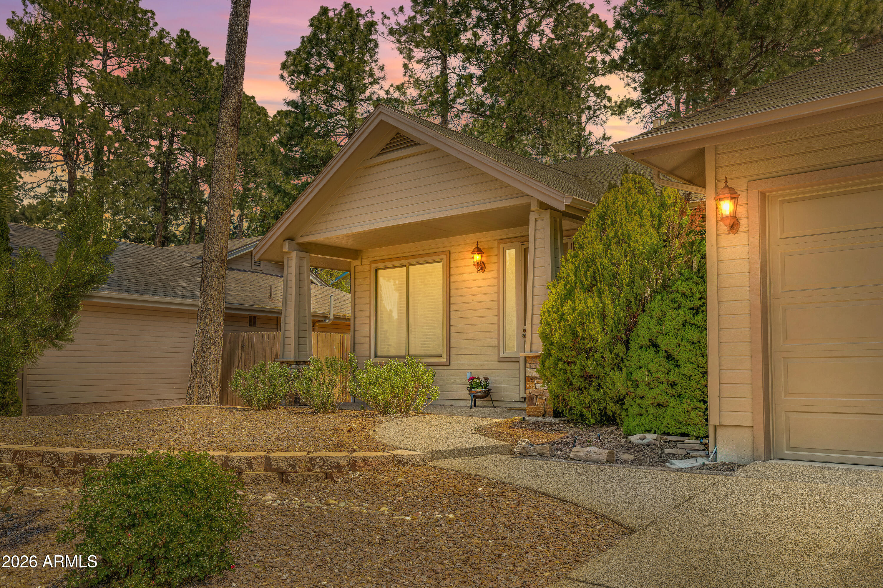 2334 S HIGHLAND MESA Road, Flagstaff, AZ 86001 — Photo 1 of 43