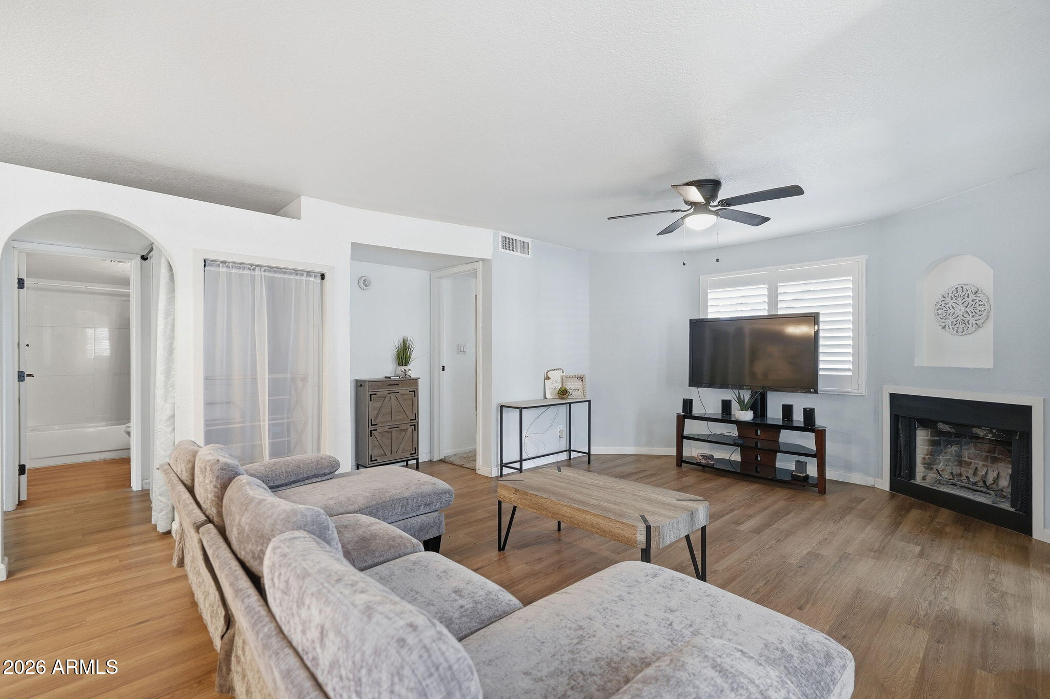 Thumbnail 18