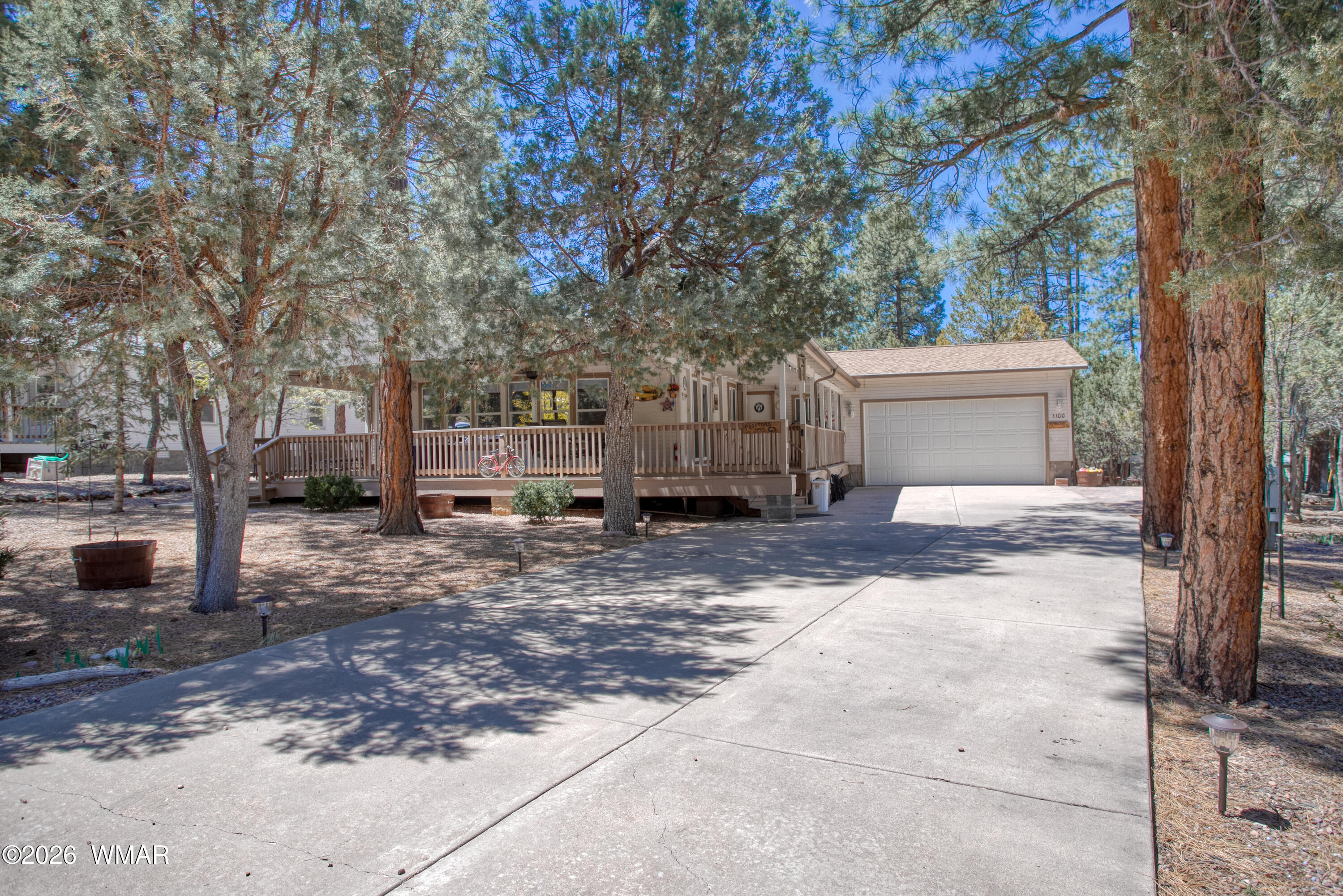1100 S Hacienda Pines Drive, Show Low, AZ 85901 — Photo 1 of 23