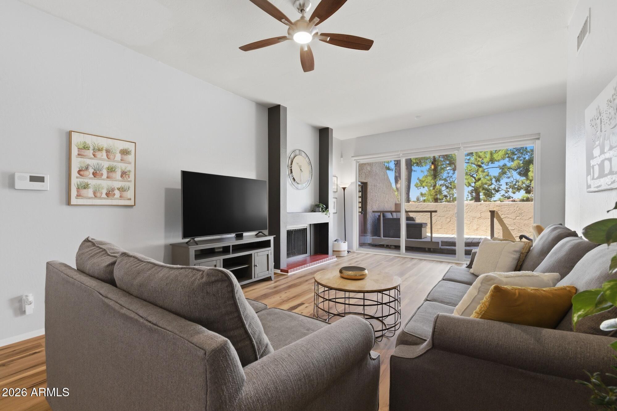 1201 E NORTHSHORE Drive 125, Tempe, AZ 85283 — Photo 1 of 33