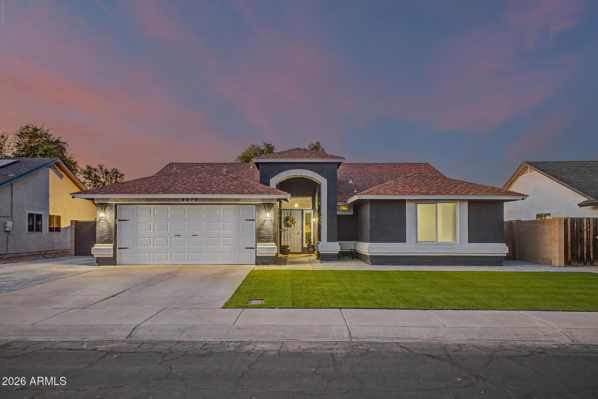 8536 W OCOTILLO Road, Glendale, AZ 85305 — Photo 1 of 48