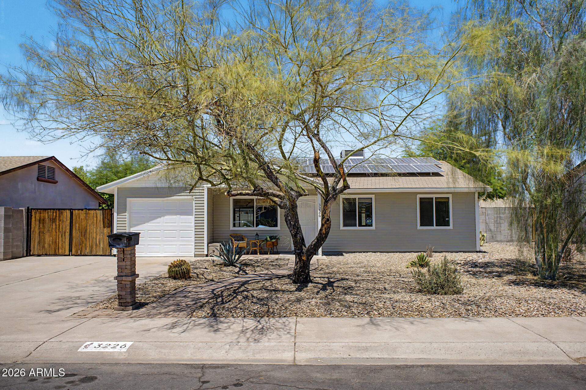 3226 W MICHELLE Drive, Phoenix, AZ 85053 — Photo 1 of 29